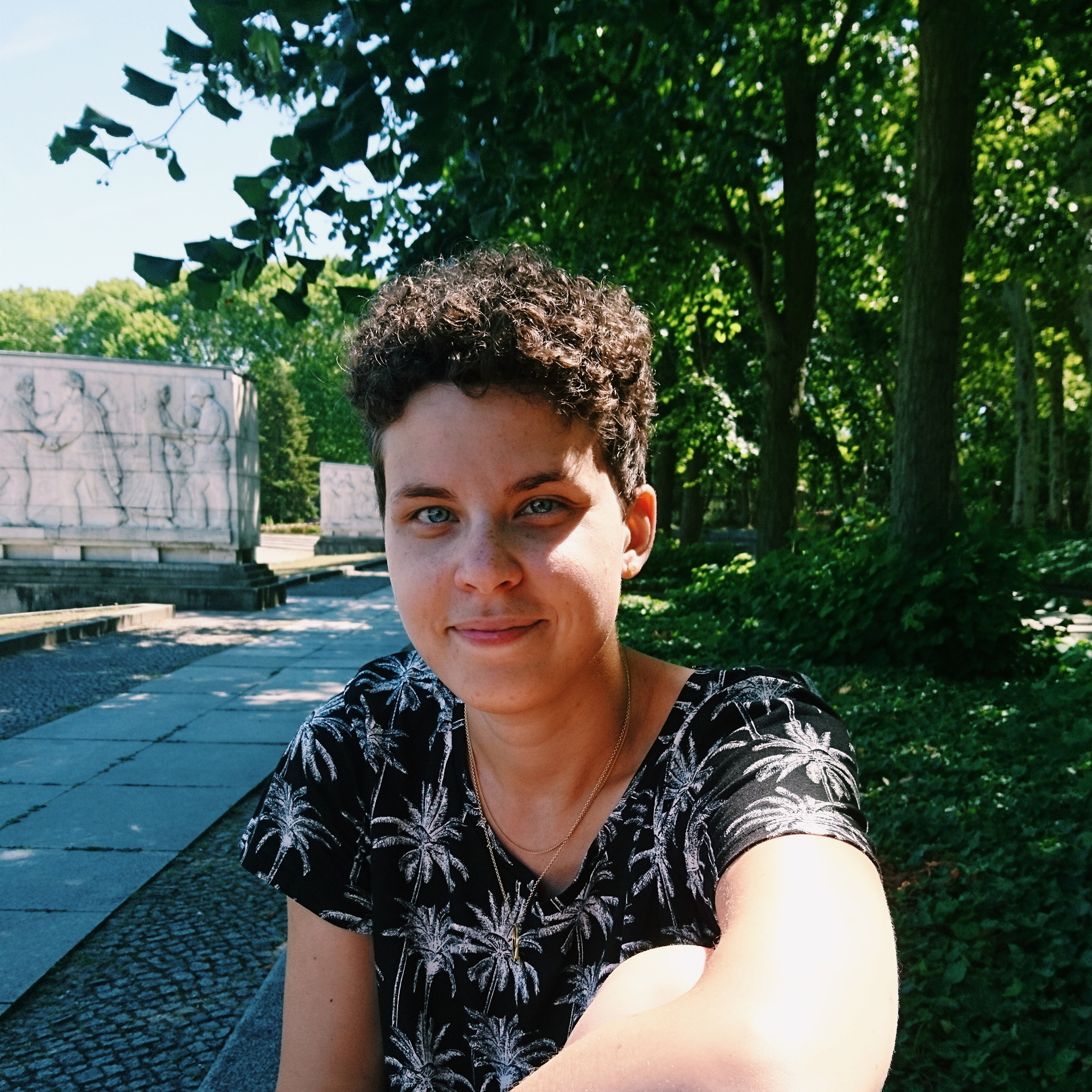 Reviews. צלם אלכס ברט בישראל