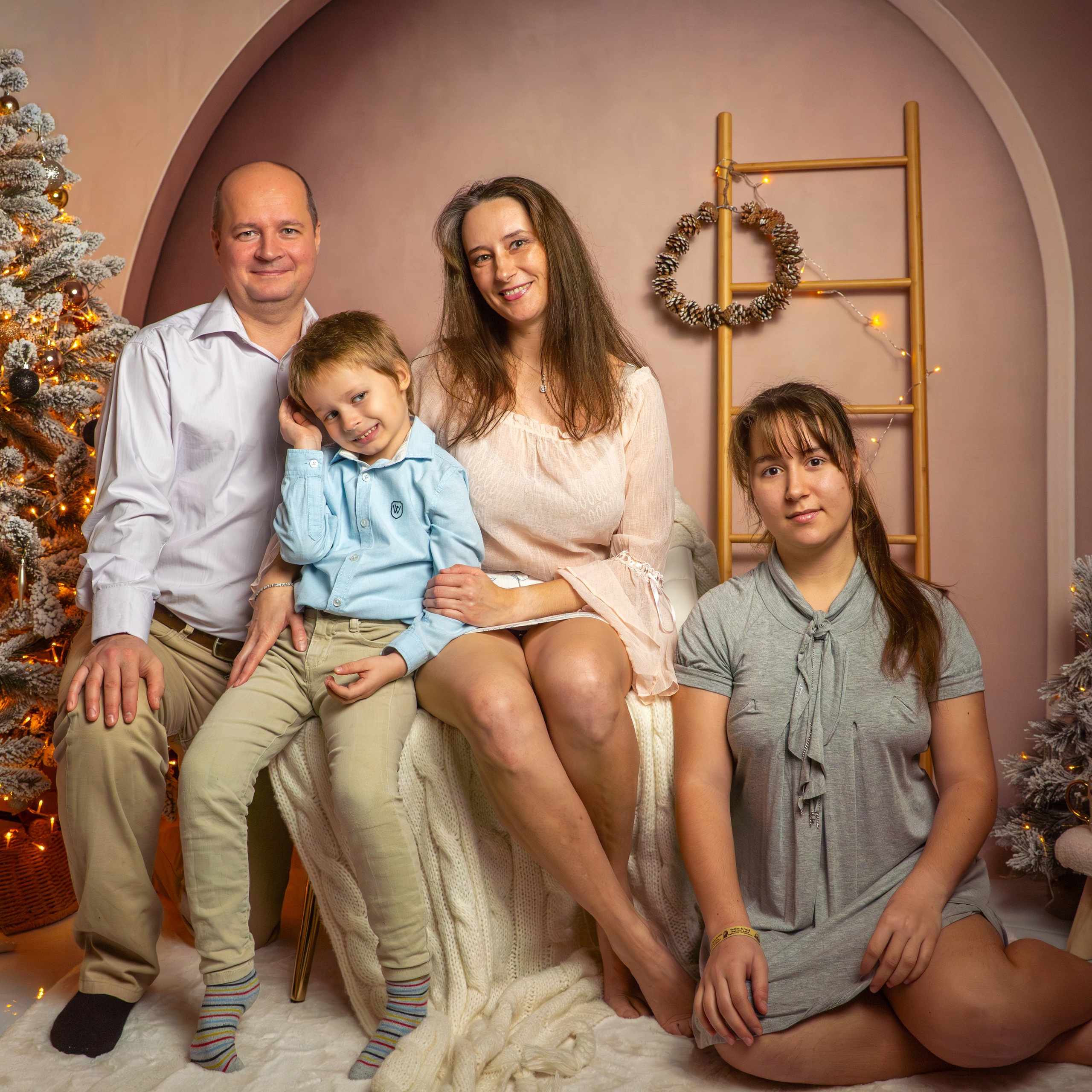 Parerile clientilor despre Adelinne. Adelinne — fotograf profesionist în Constanța pentru familii, bebeluși și evenimente
