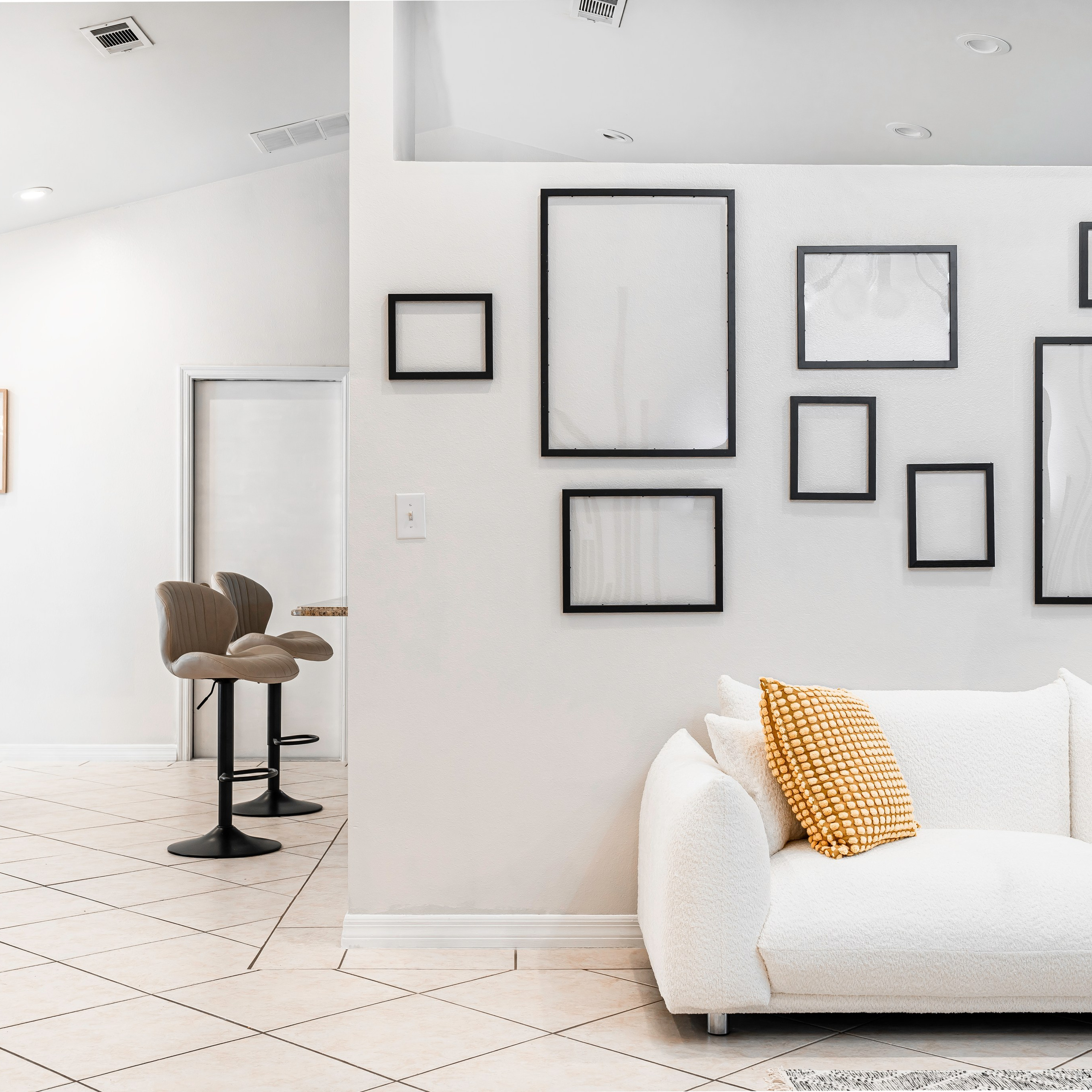 Airbnb: Real Estate 02
