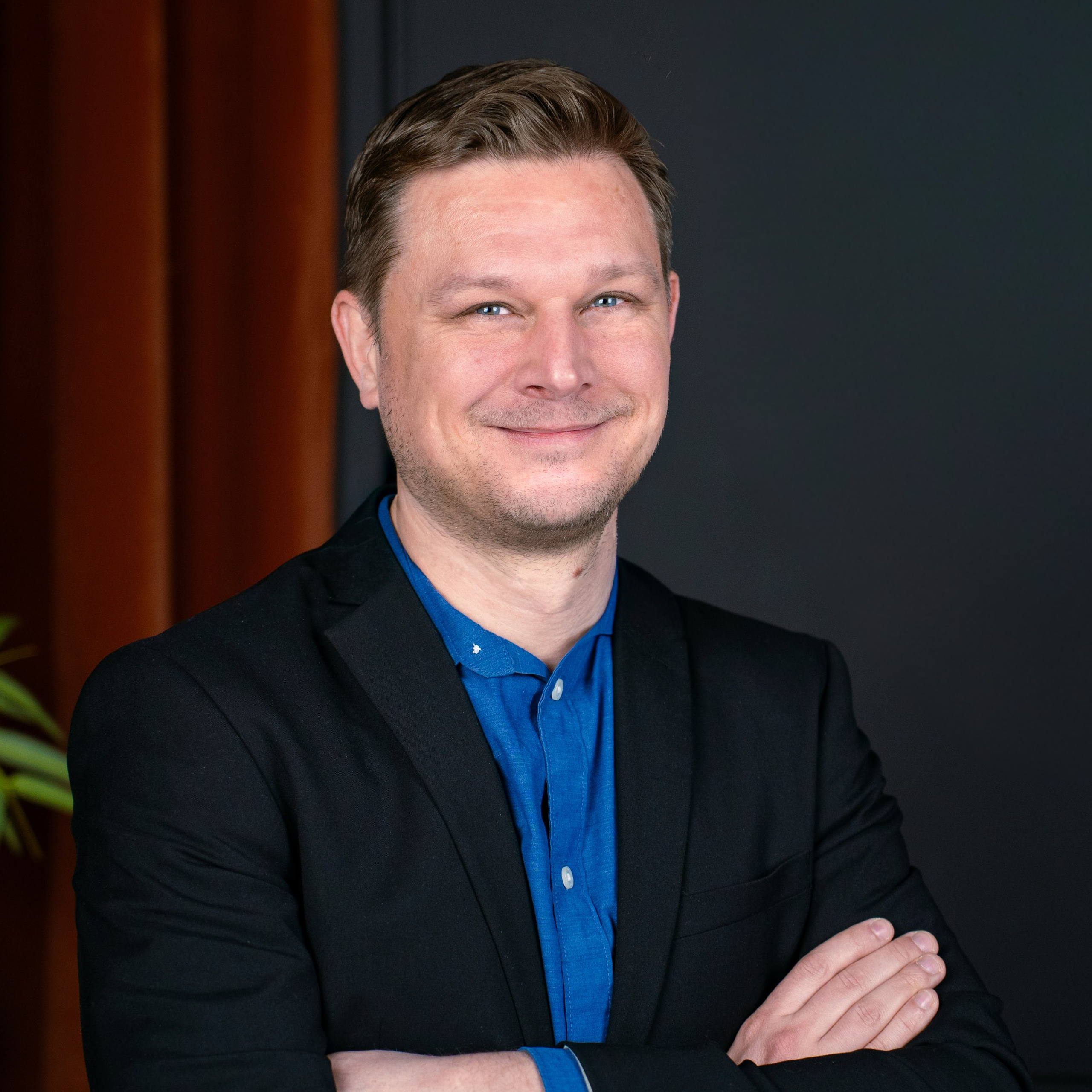 Ședință foto de&nbsp;afaceri pentru un&nbsp;antreprenor austriac