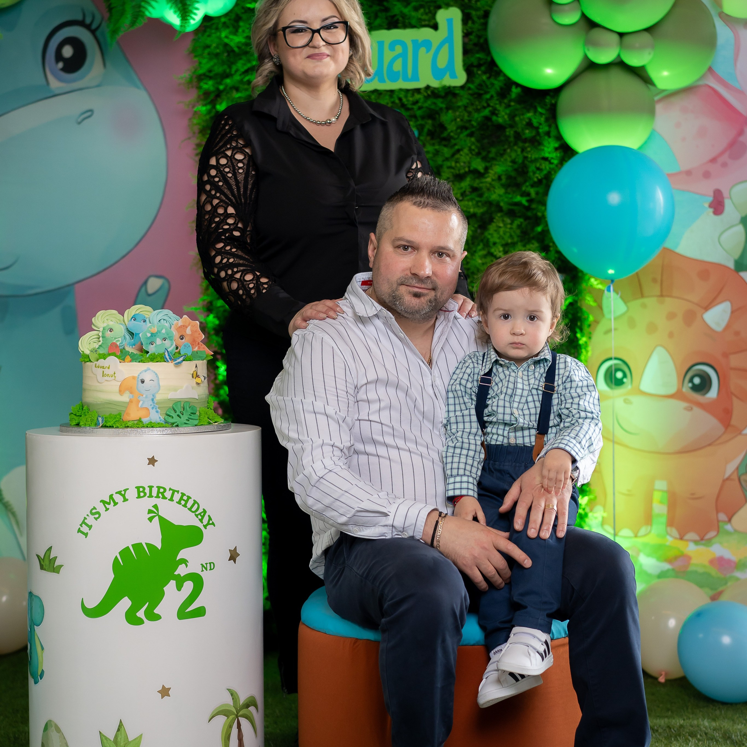 Reviews. Daniel Cosug