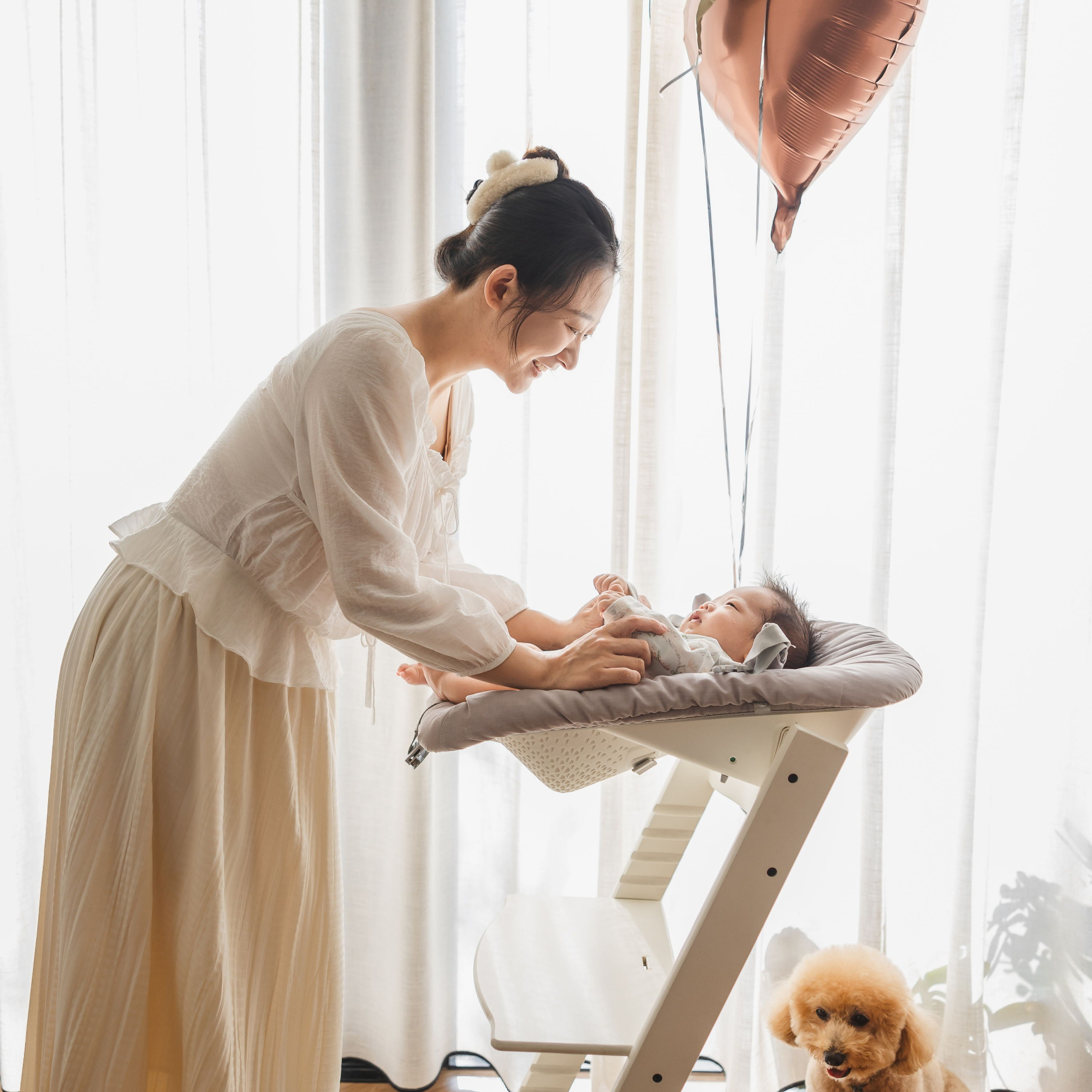 The stories behind Shanghai family photography. Shanghai Family Photographer Dora