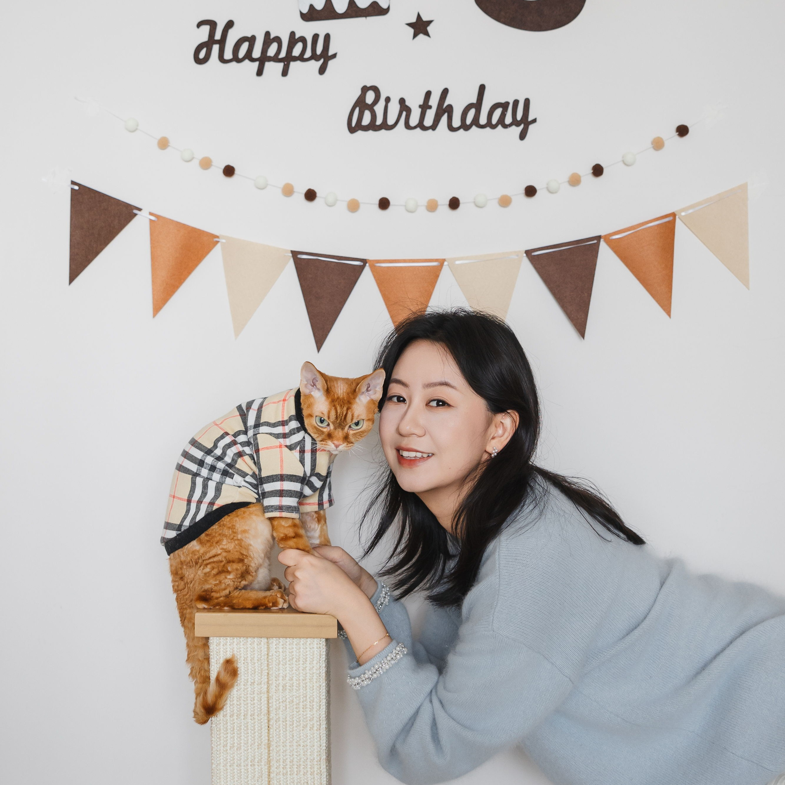 Shanghai Lifestyle Newborn Photography | Cozy At-Home Baby Session with Pets. Shanghai Family Photographer Dora