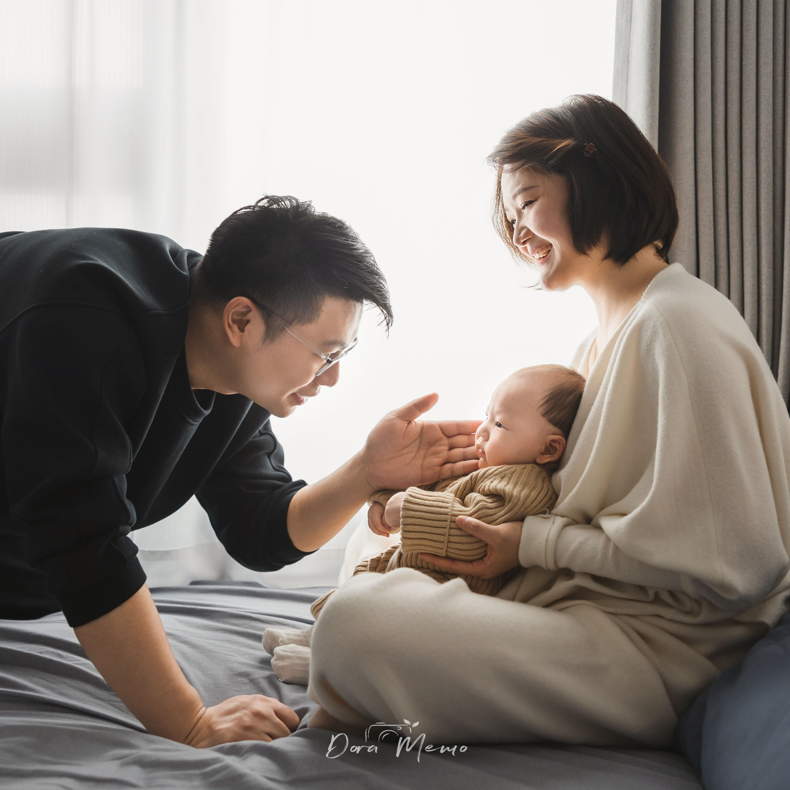 Natural Family Photography at Home in Shanghai | 2-Year-Old Documentary Session. Shanghai Family Photographer Dora