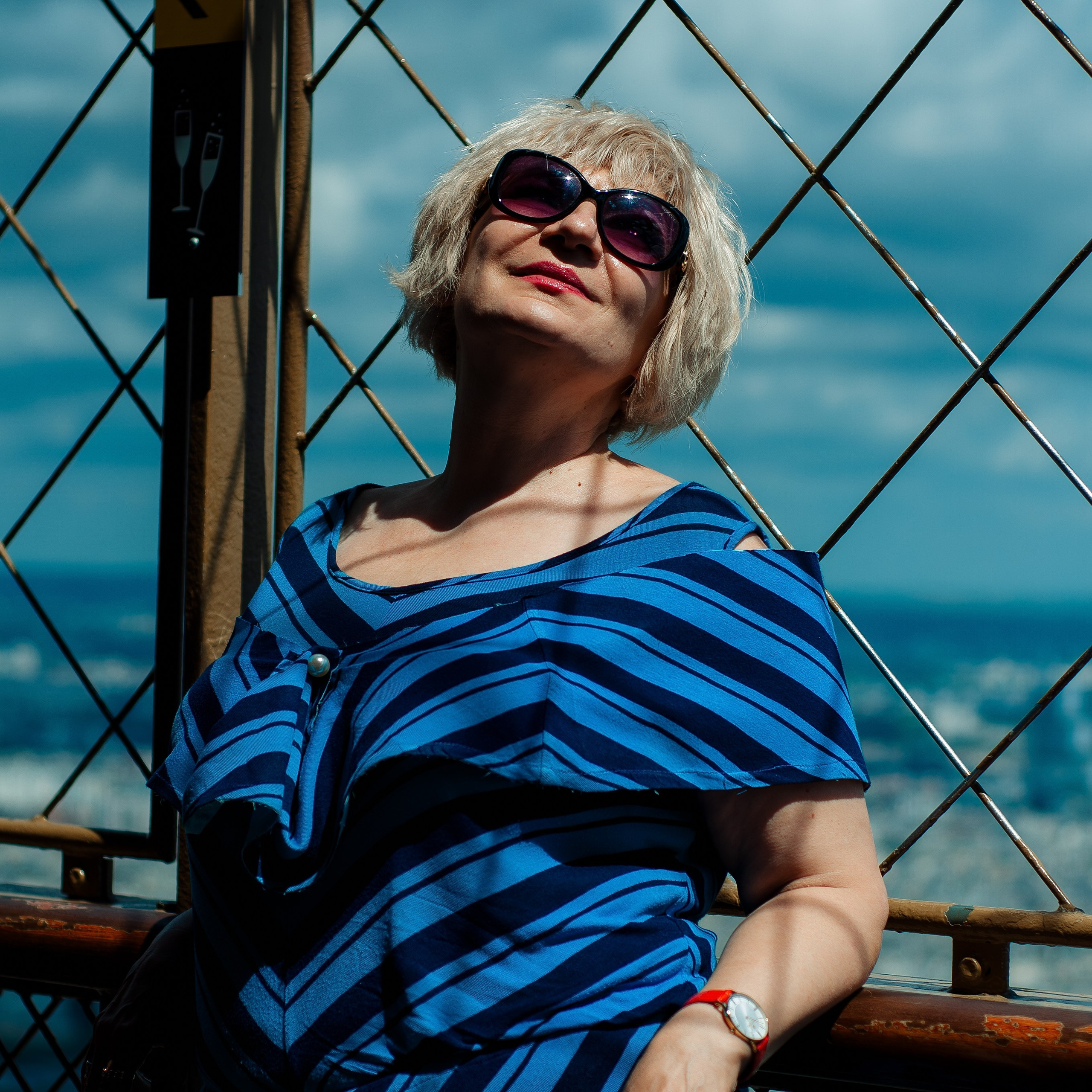 Photoshoot in Paris Reviews. Paris photographer — Polina Osipova