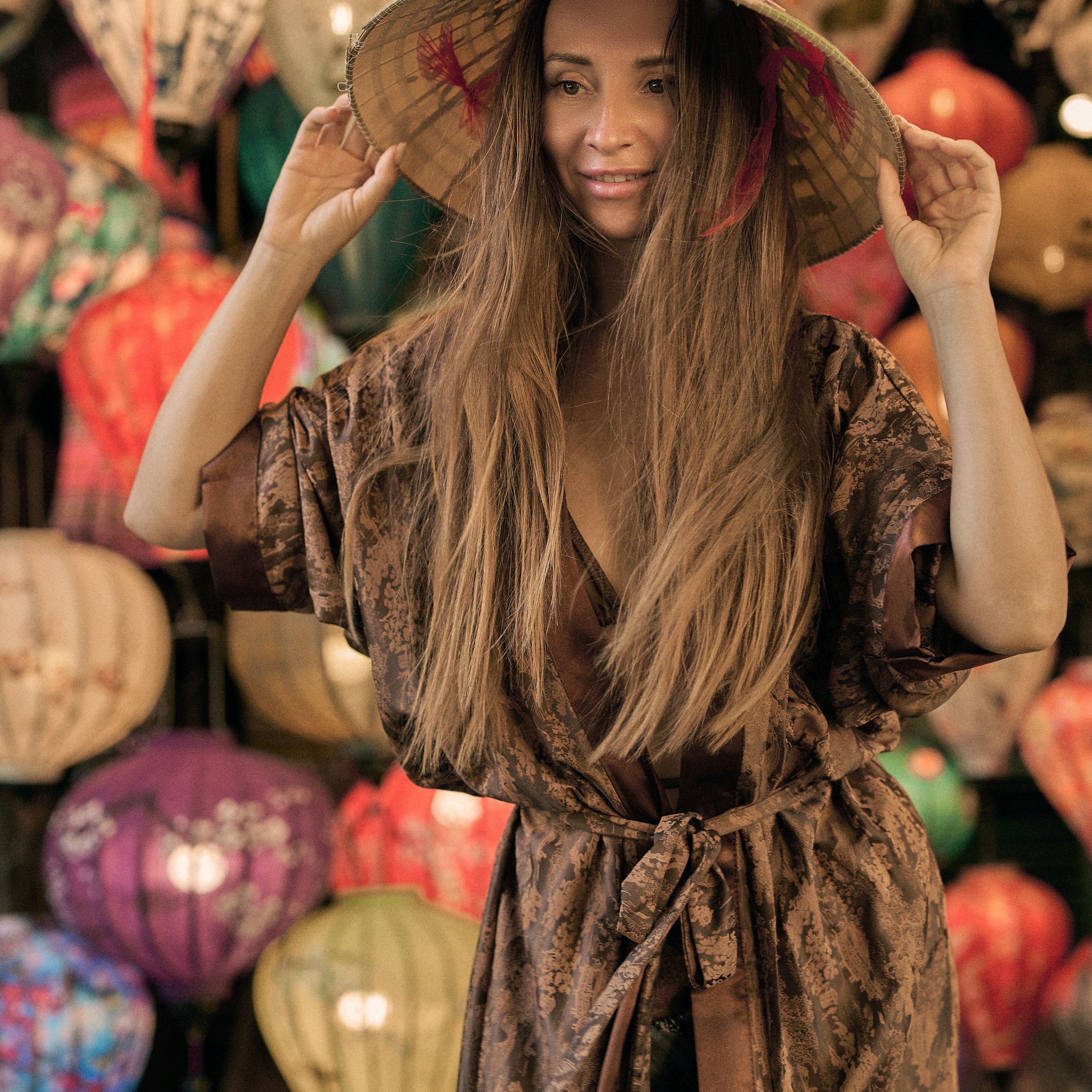 Lifestyle Photographer in Hoi An & Da Nang Love stories, family & wedding photography