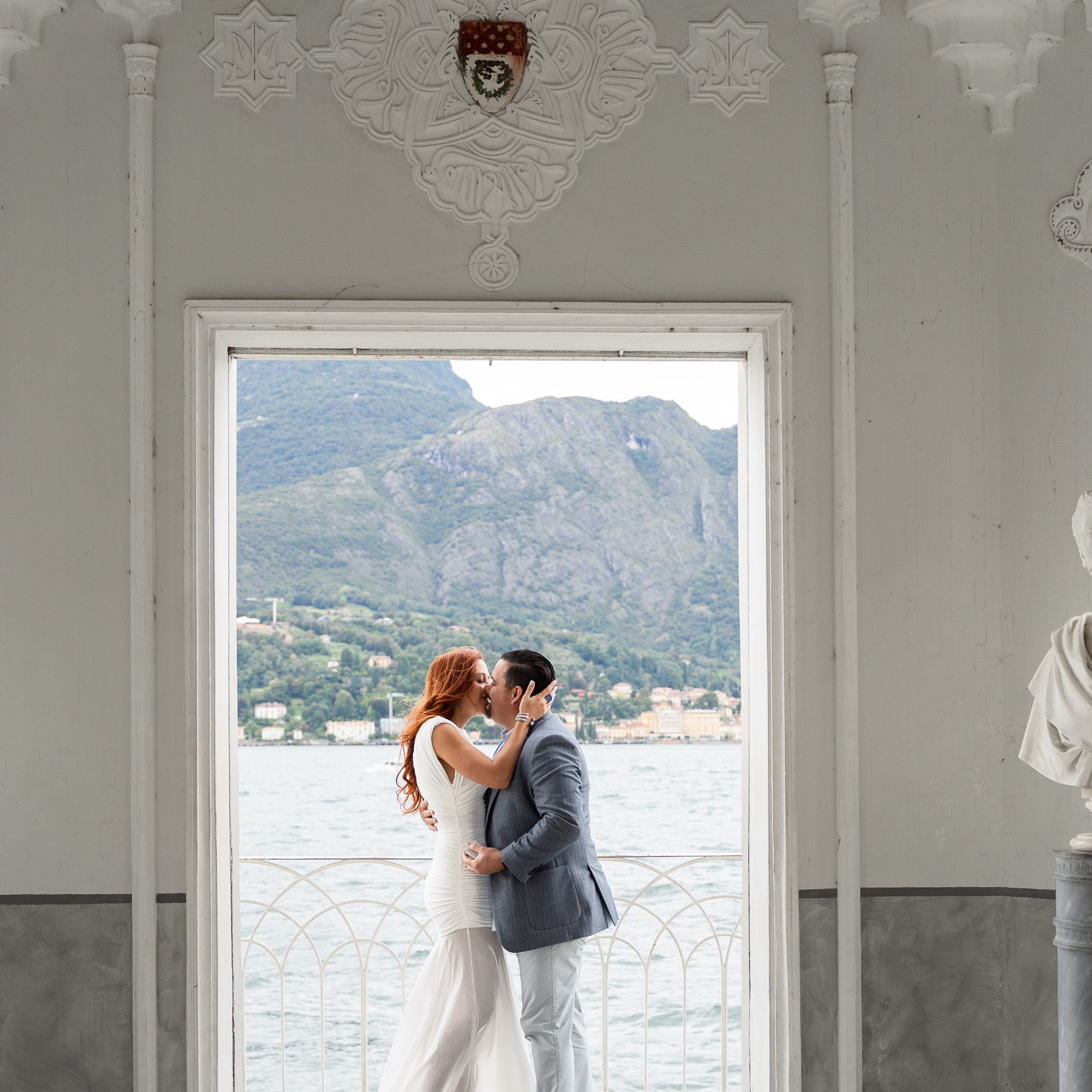 Wedding and couple photographer in Lake Como