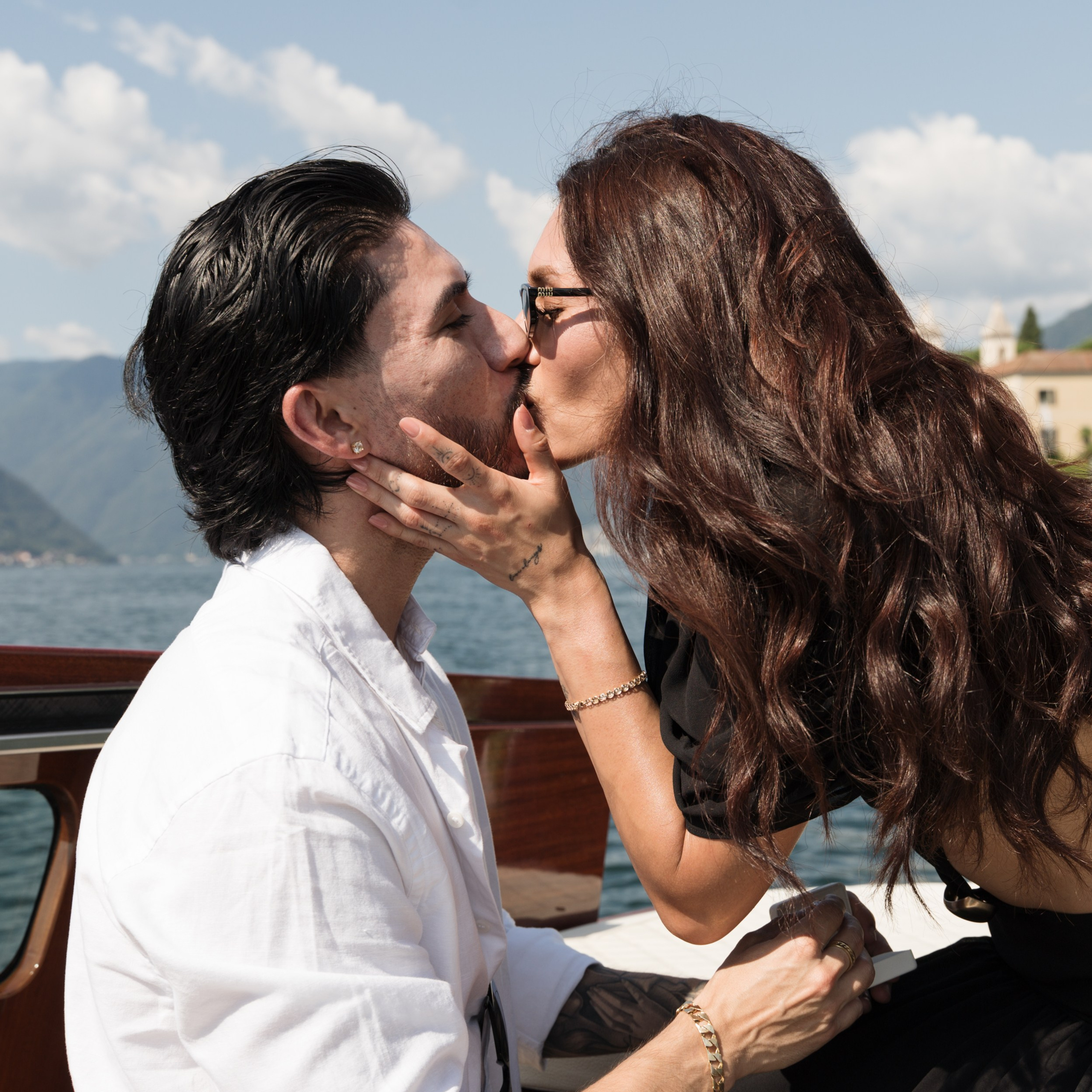 Emotional Boat Proposal in&nbsp;Tremezzo