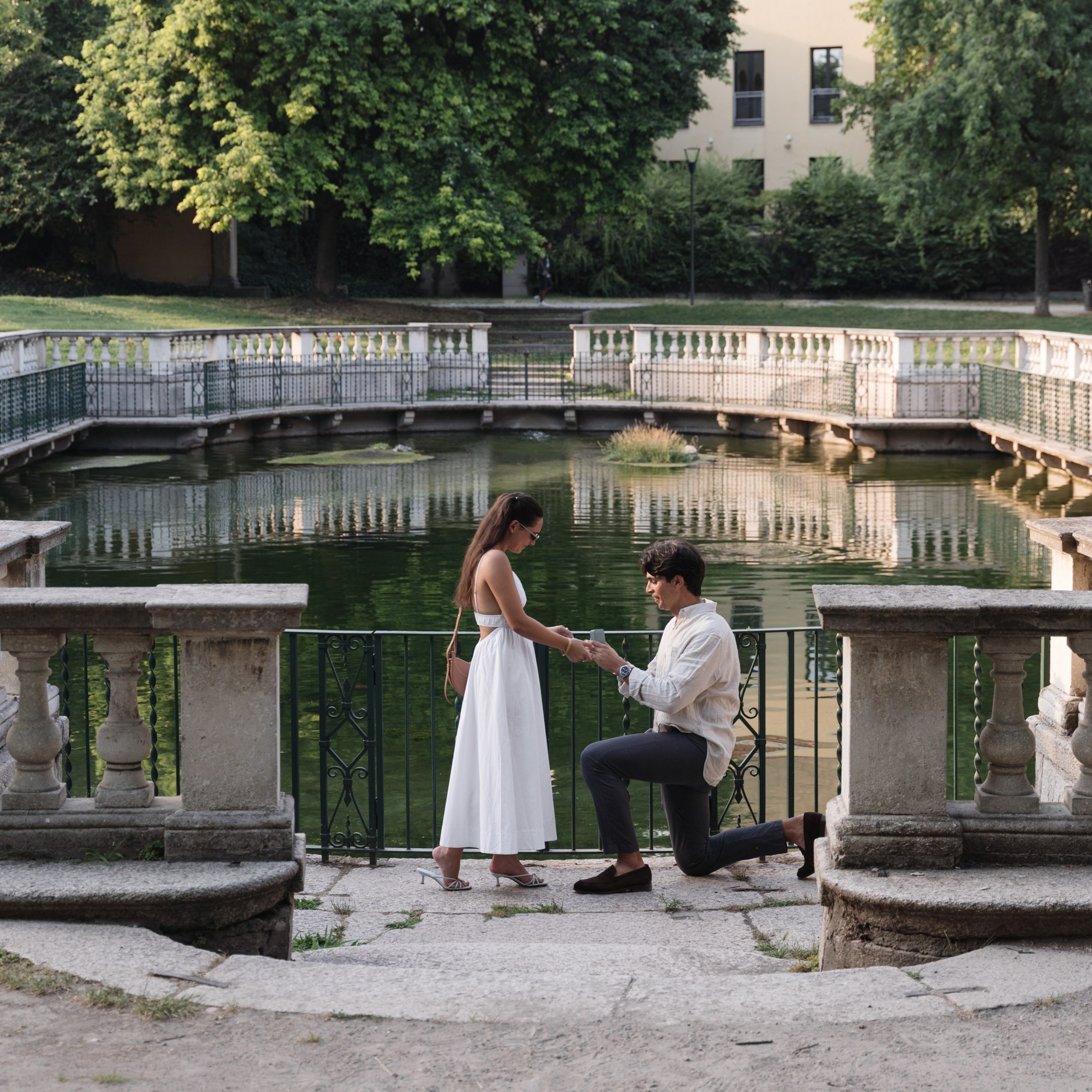 Secret Proposal in&nbsp;Milan