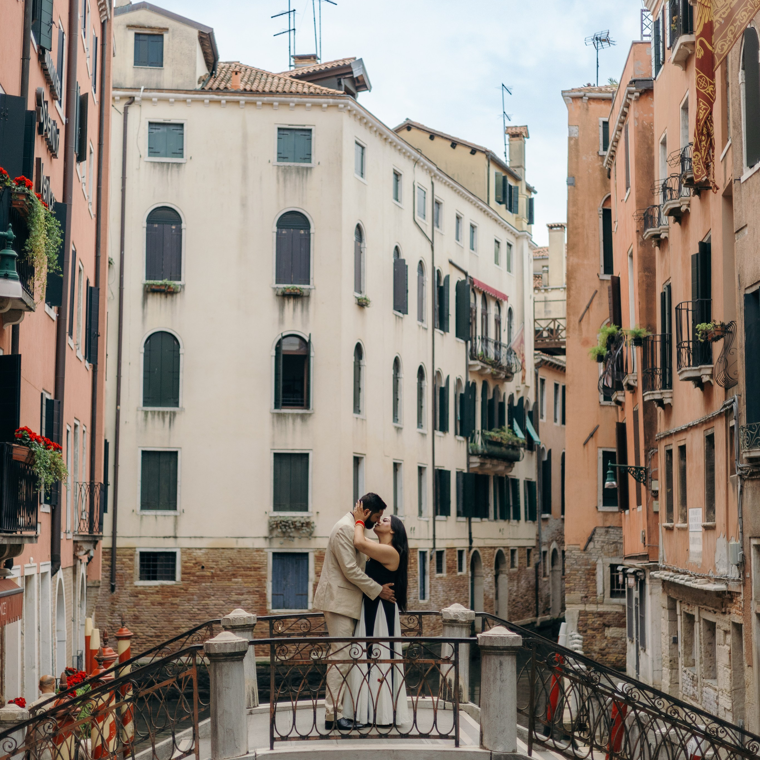 Bruna and Amir. Sara Luca Wedding Photographer in Italy and Europe