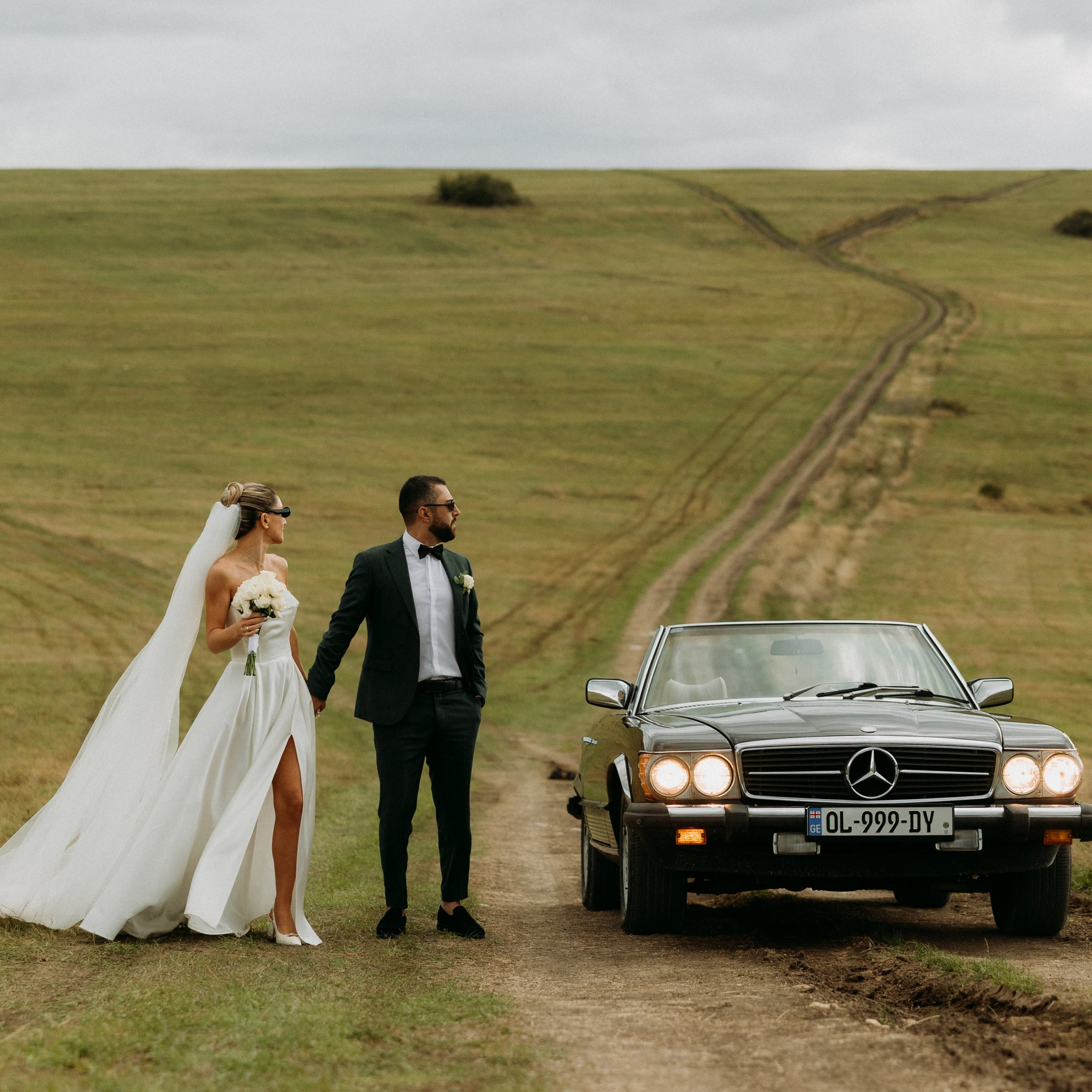 Wedding day with retro car