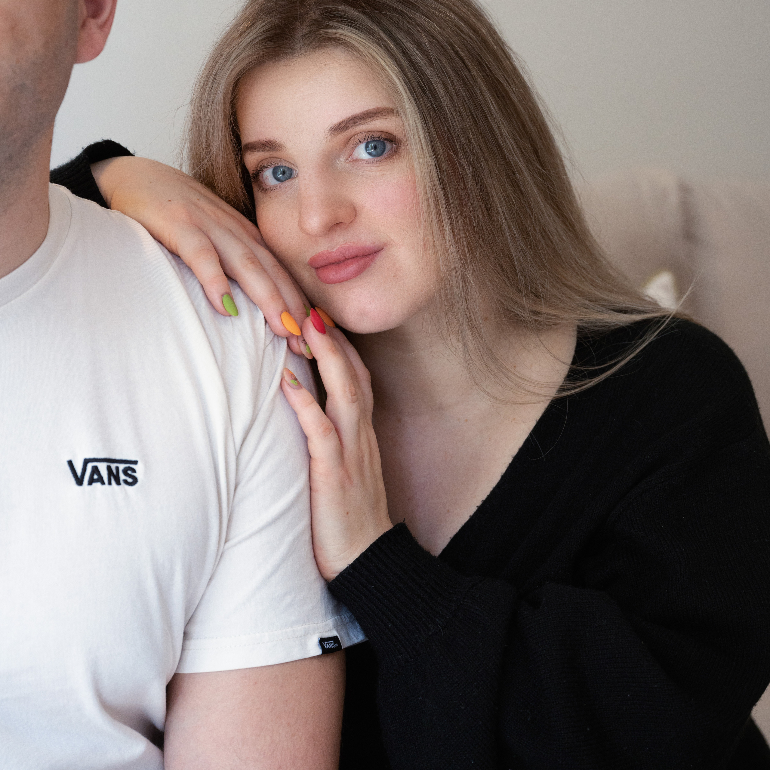 At-Home Pregnancy Photoshoot | Cozy & Natural Portraits. Rapley Photography | West Yorkshire Wedding & Portrait Photographer