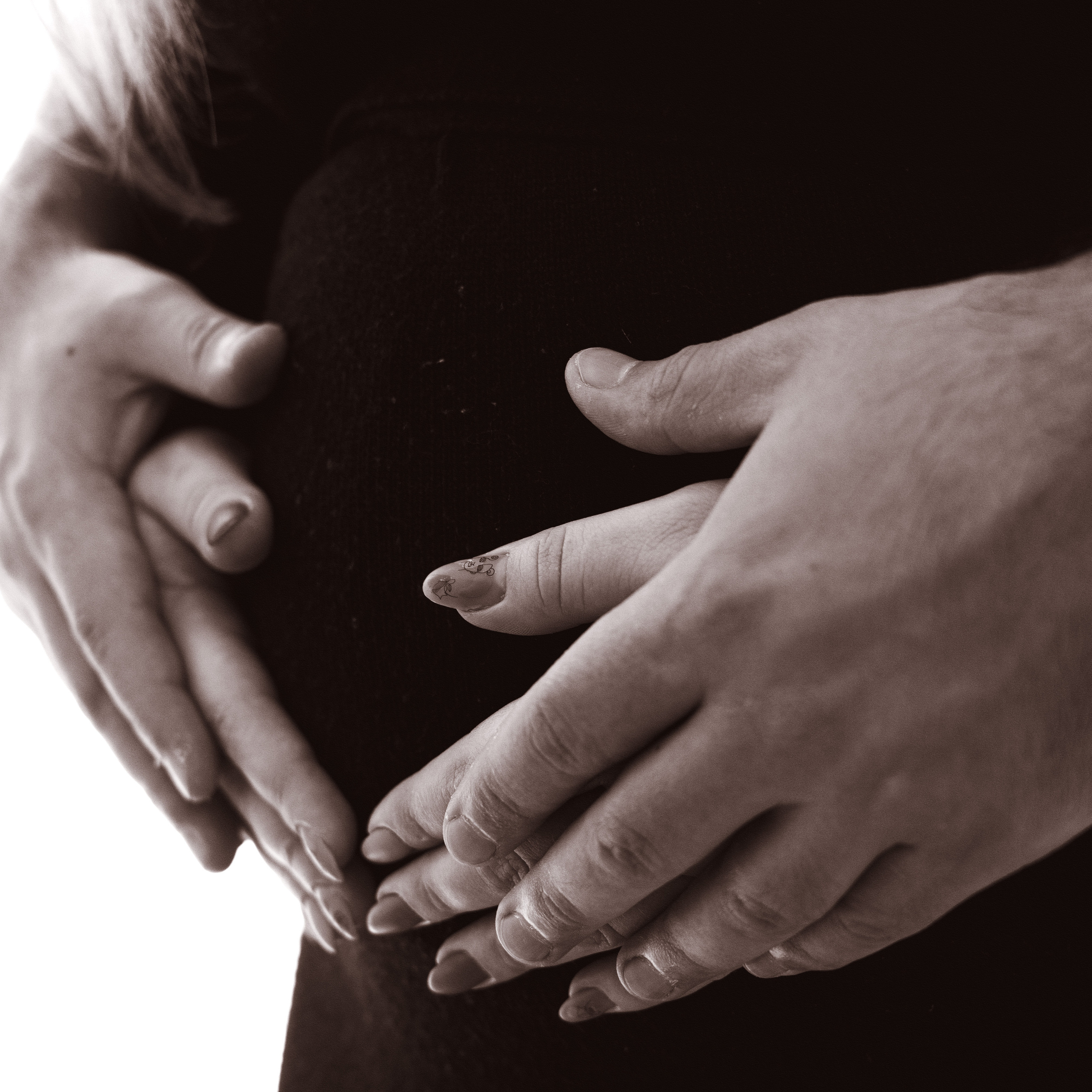 At-Home Pregnancy Photoshoot | Cozy & Natural Portraits. Rapley Photography | West Yorkshire Wedding & Portrait Photographer