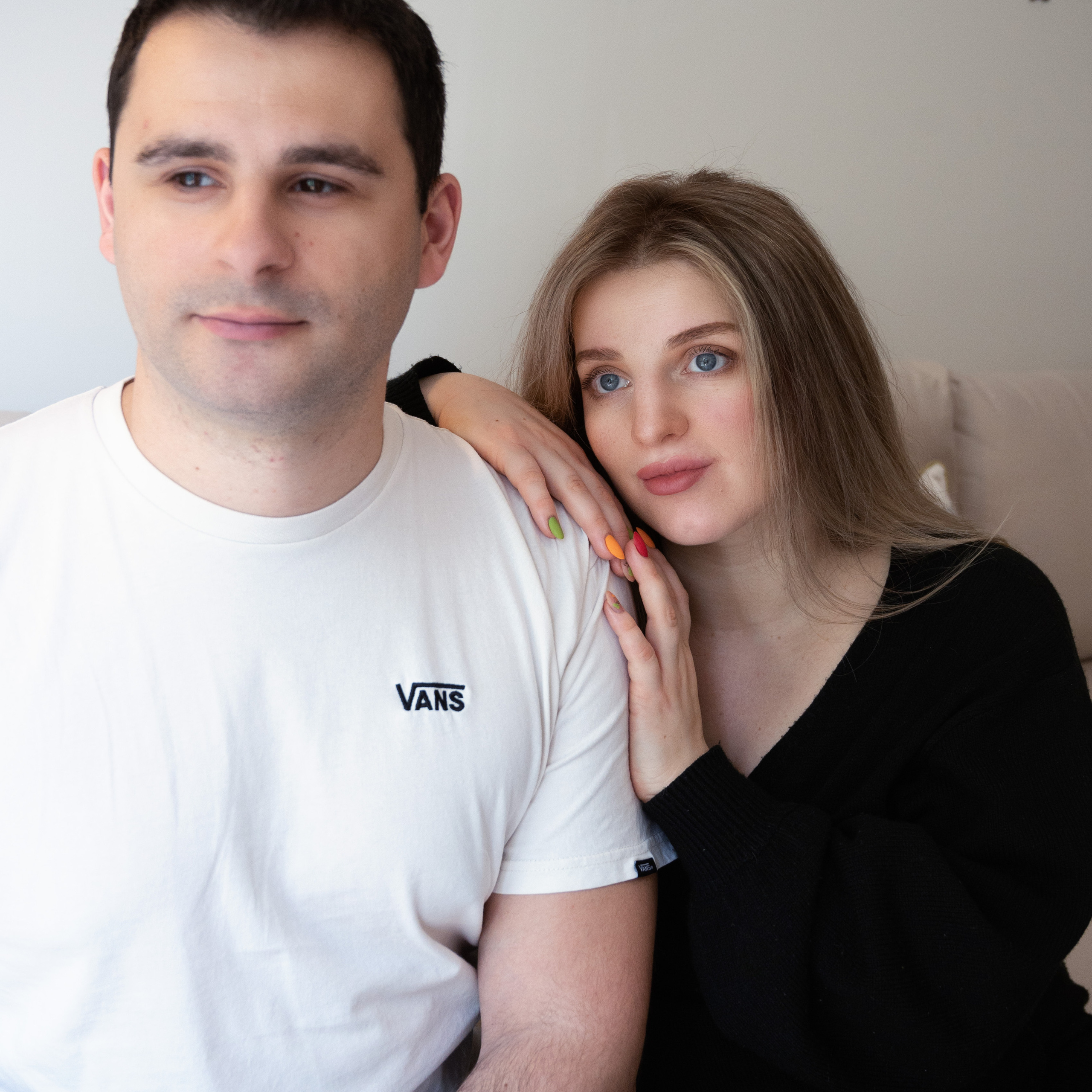 At-Home Pregnancy Photoshoot | Cozy & Natural Portraits. Rapley Photography | West Yorkshire Wedding & Portrait Photographer