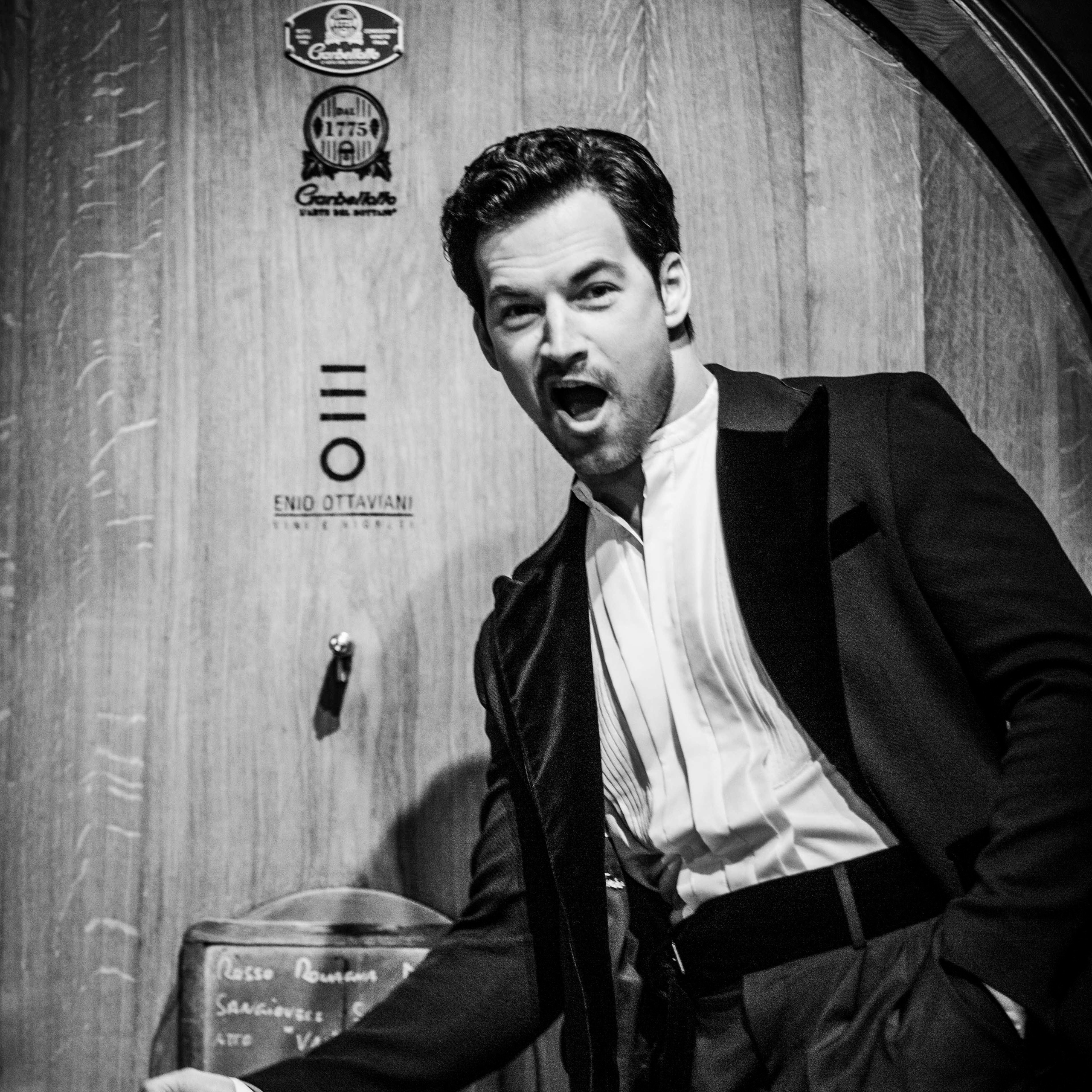 Giacomo Gianniotti in Mirco Giovannini