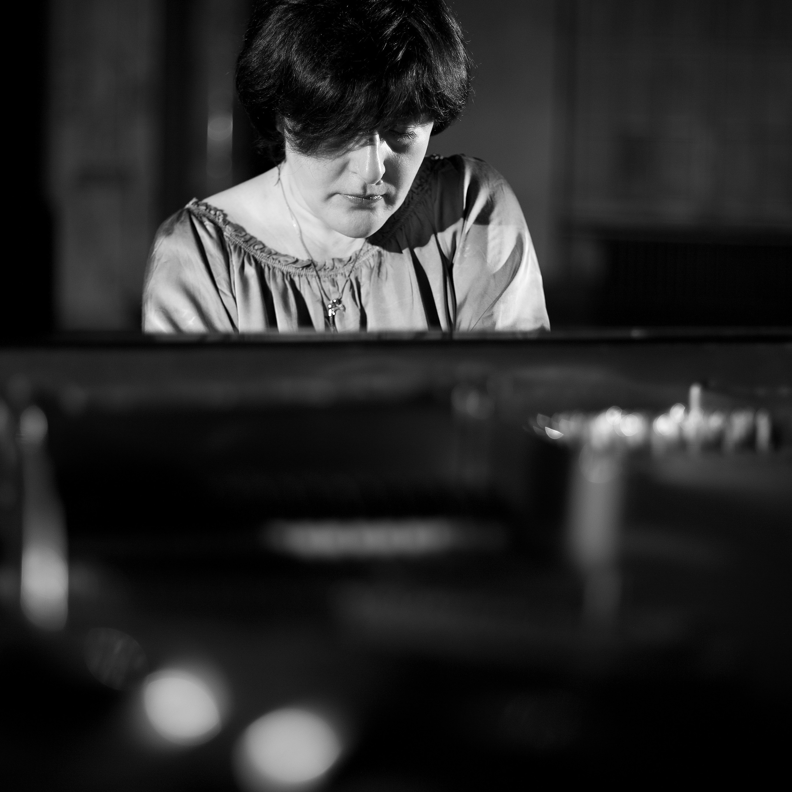 Inna Moiseeva. Anastasia Shapoval violoniste et photographe. Annecy — Geneve