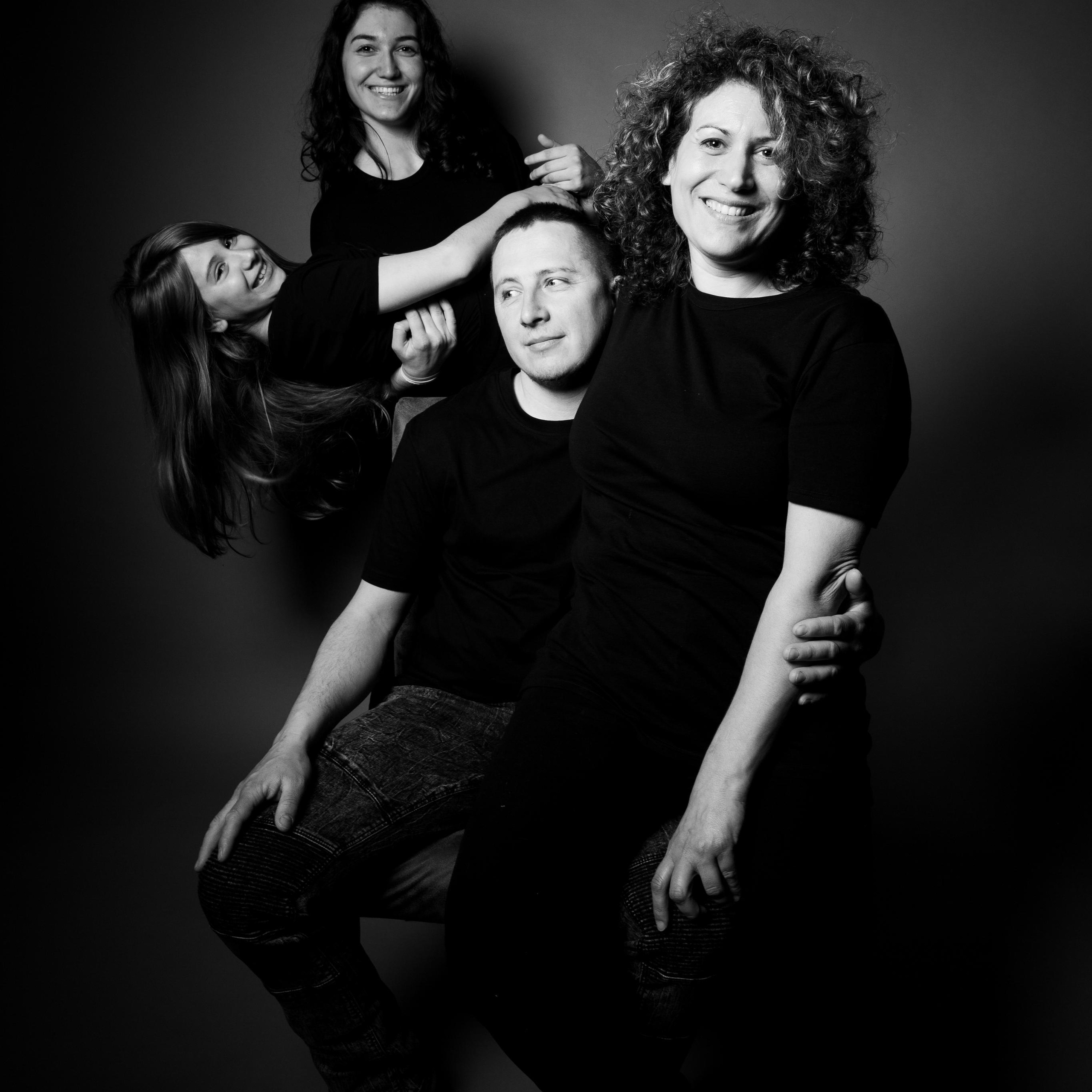 Madern-Danci. Anastasia Shapoval violoniste et photographe. Annecy — Geneve