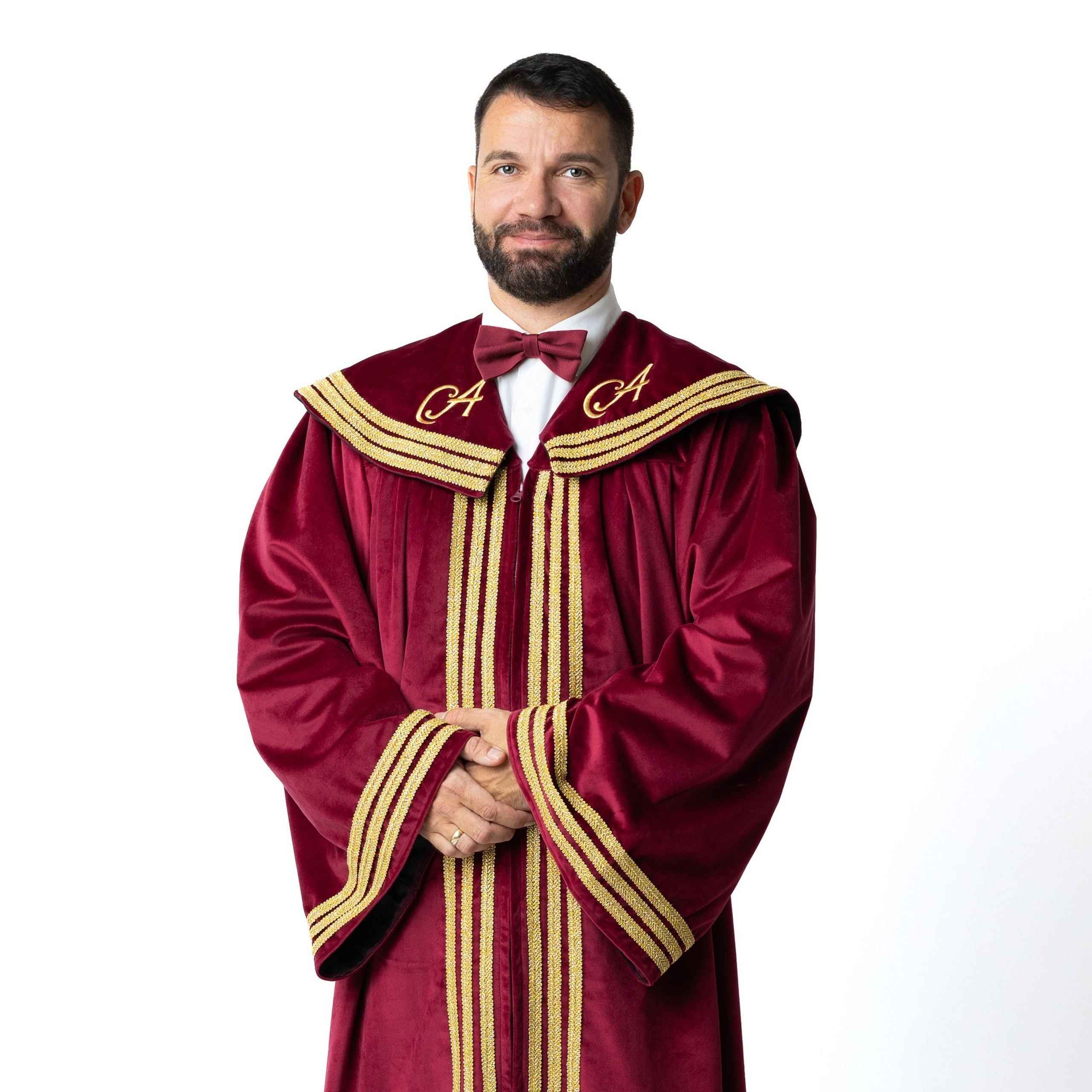 РЕКТОРСКИ ТОГИ