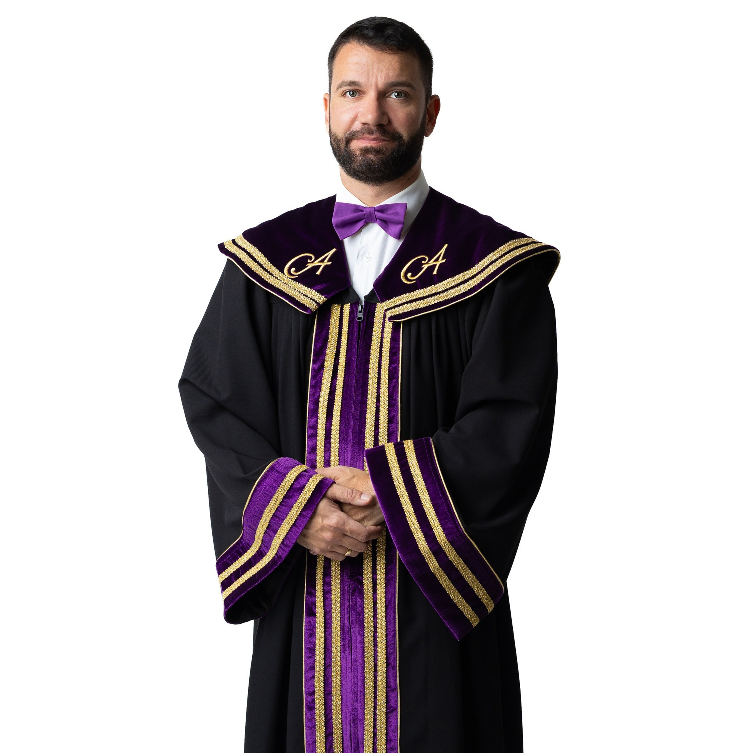 Ректорска тога. 🎓 Togiishapki.bg — Тоги и академични шапки за дипломиране на студенти, ученици и деца