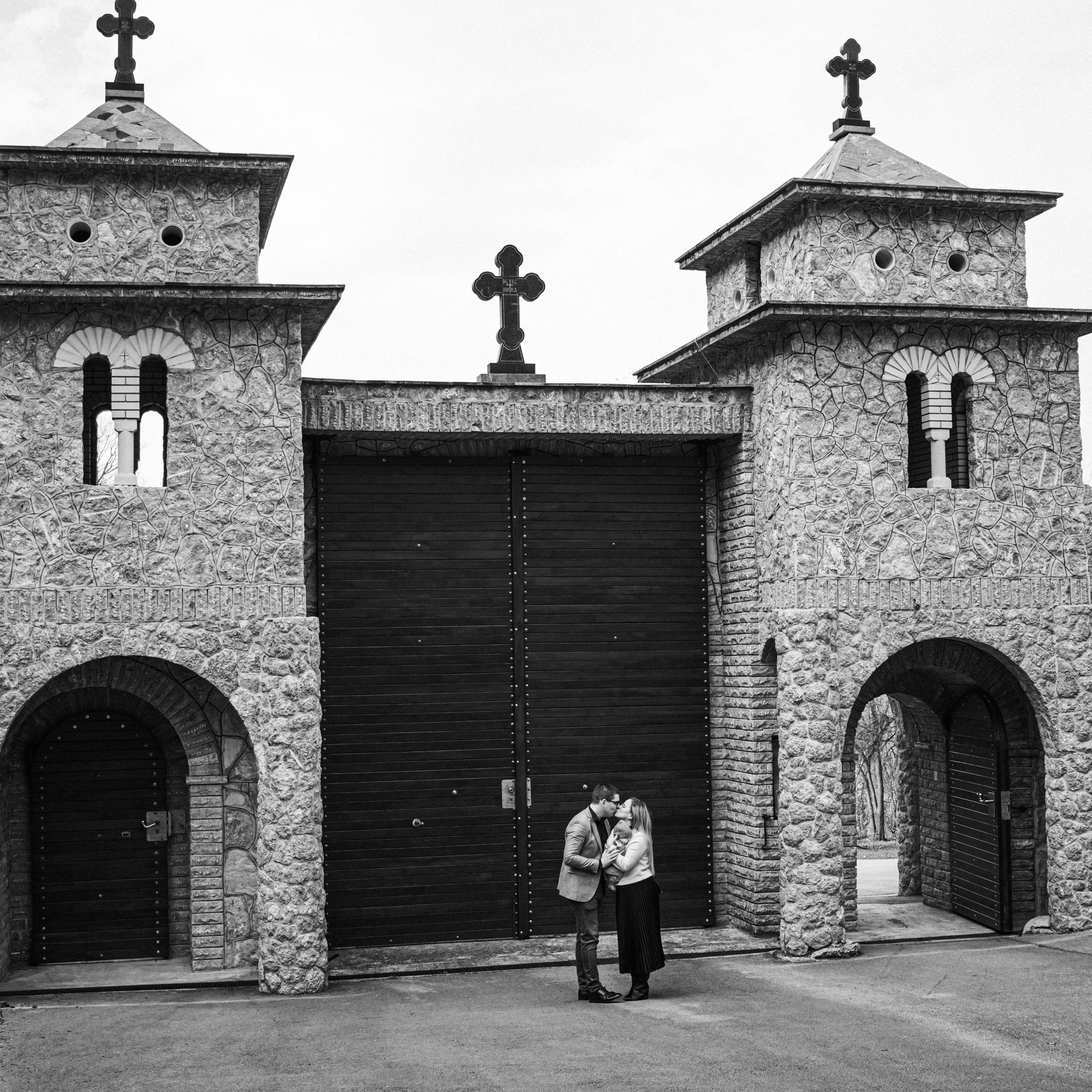 Customer Satisfaction. Family and Wedding Photographer