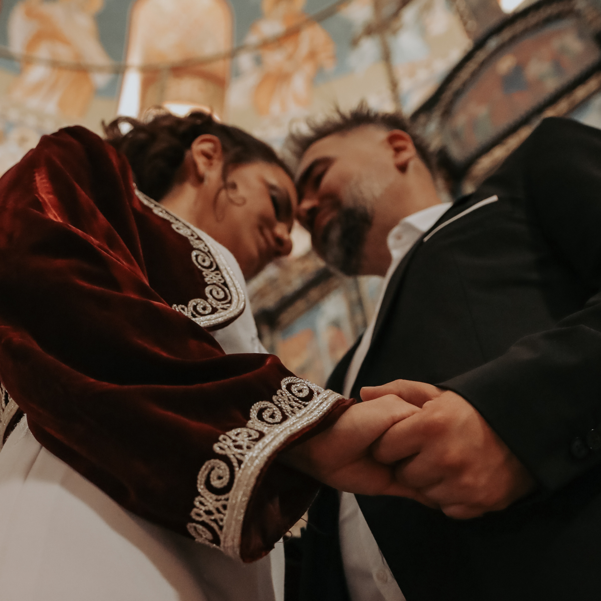 Customer Satisfaction. Family and Wedding Photographer