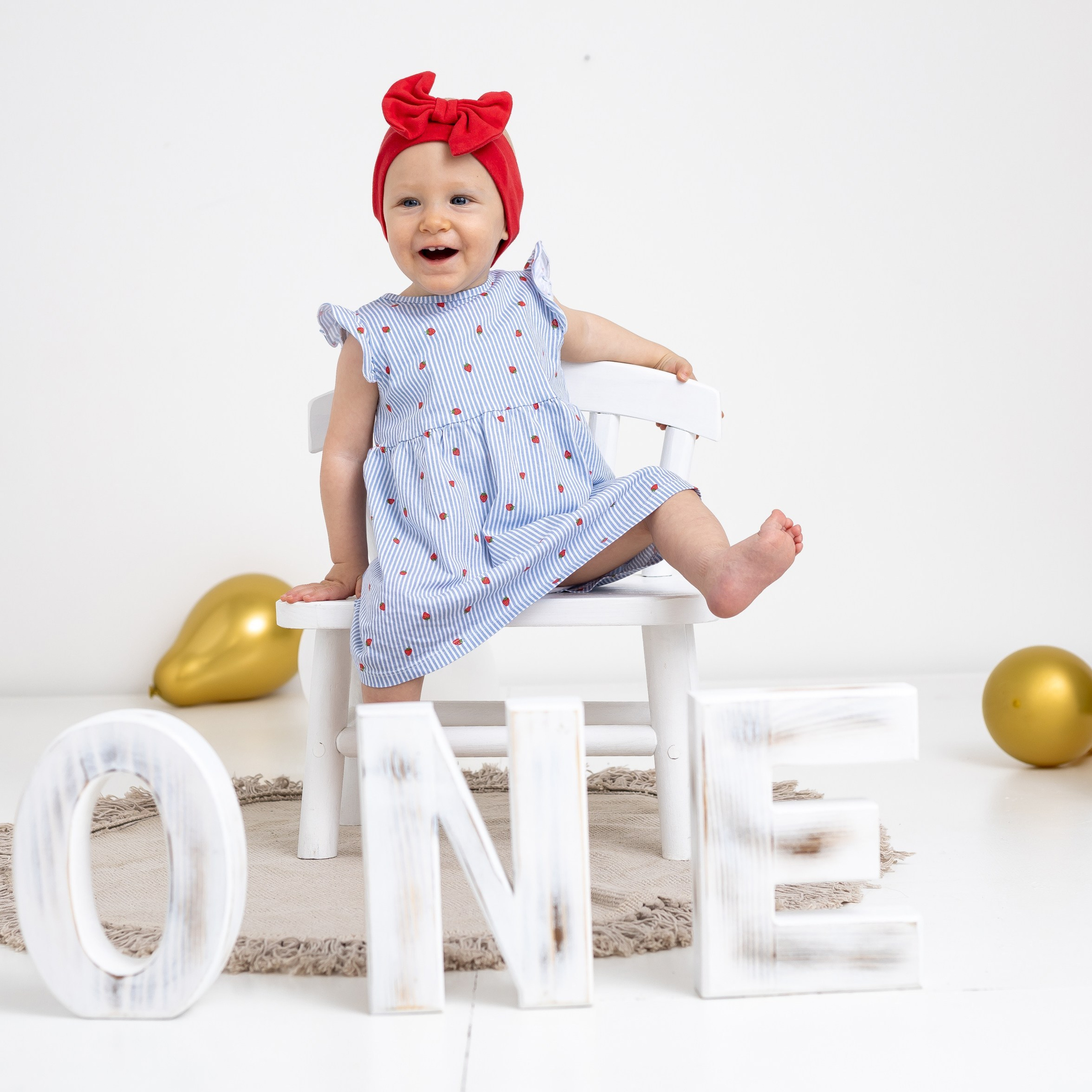 Customer Satisfaction. Family and Wedding Photographer