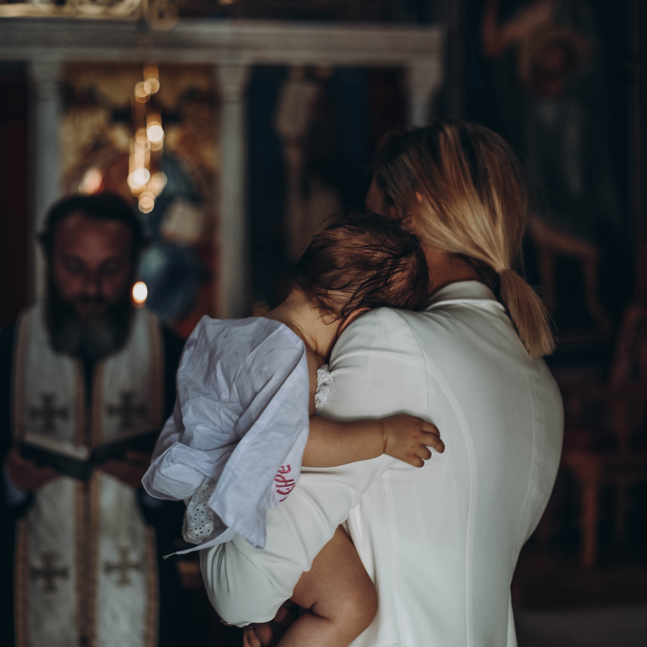 Customer Satisfaction. Family and Wedding Photographer