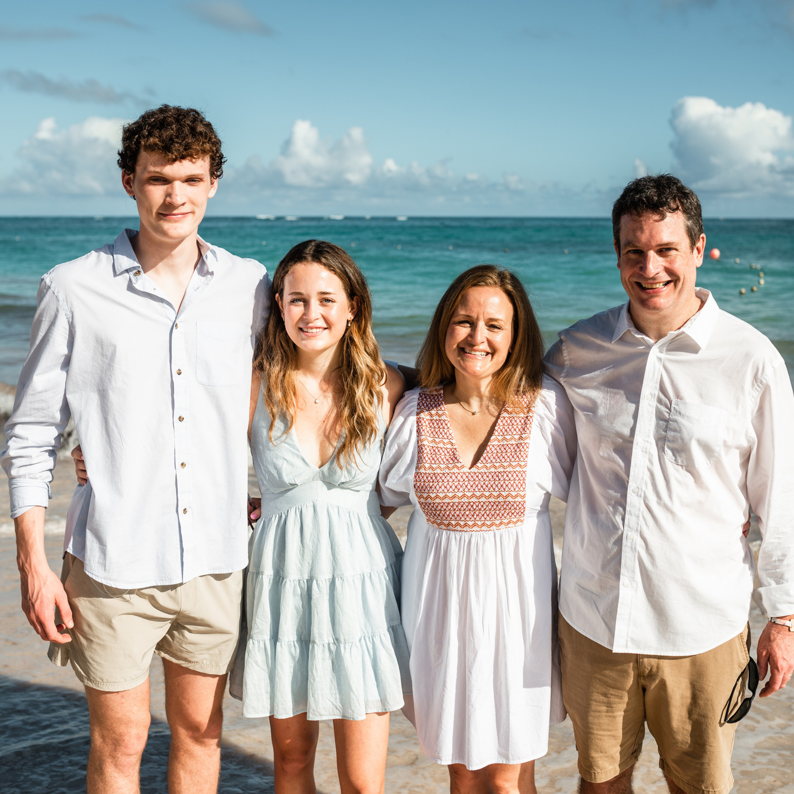 Testimonios. Fotógrafo de Bodas y Propuestas de Matrimonio en Punta Cana – Mikhail Chernov