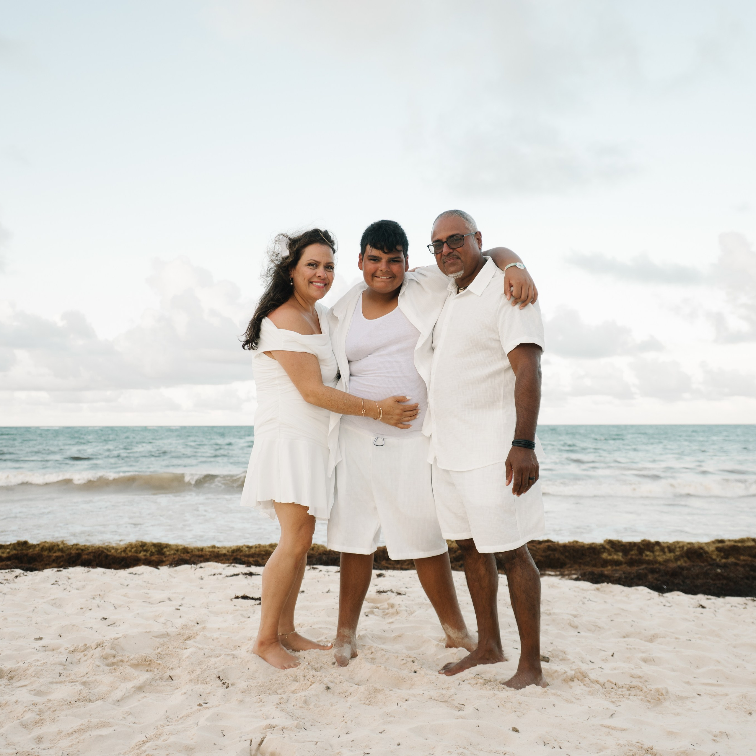 Testimonios. Fotógrafo de Bodas y Propuestas de Matrimonio en Punta Cana – Mikhail Chernov