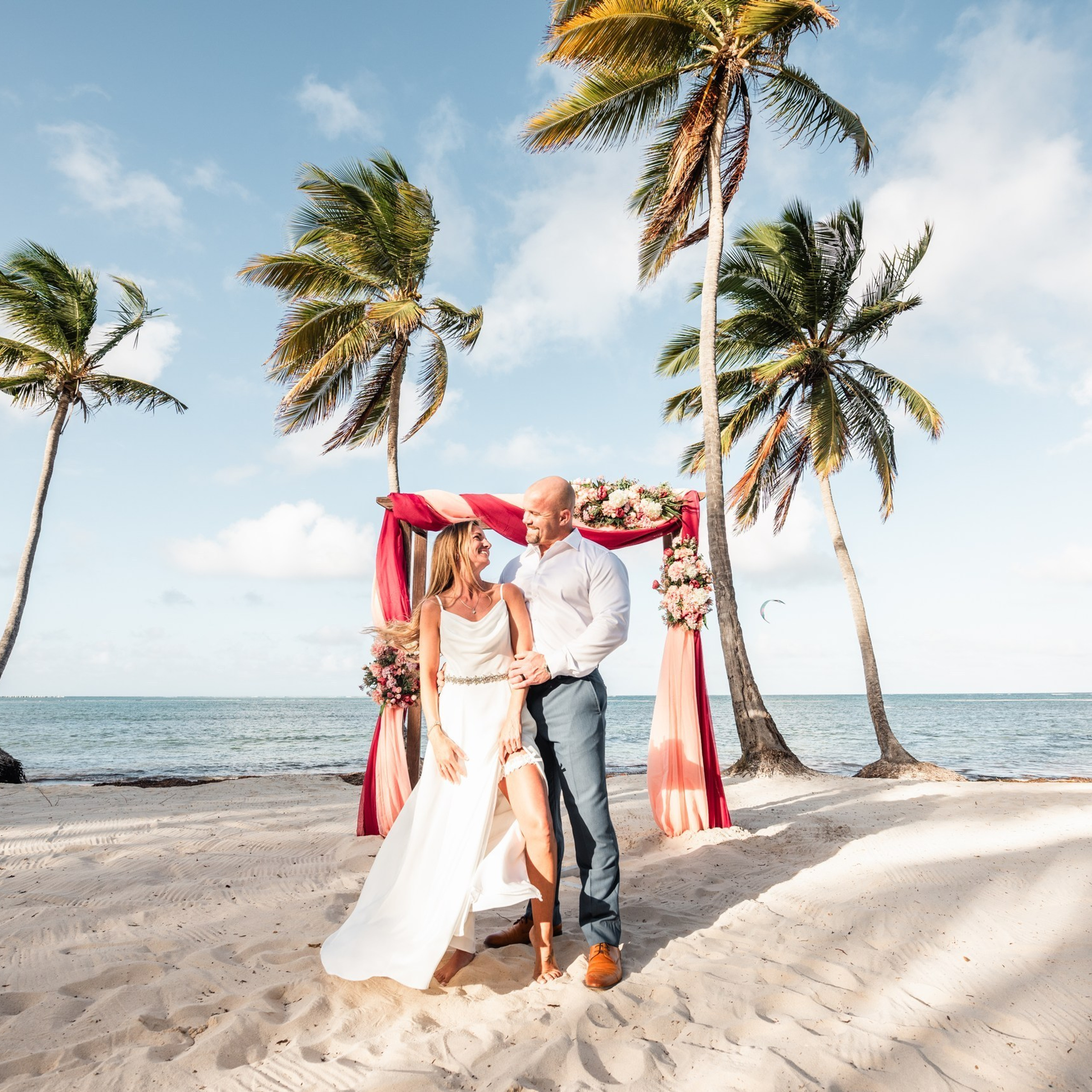 Testimonios. Fotógrafo de Bodas y Propuestas de Matrimonio en Punta Cana – Mikhail Chernov