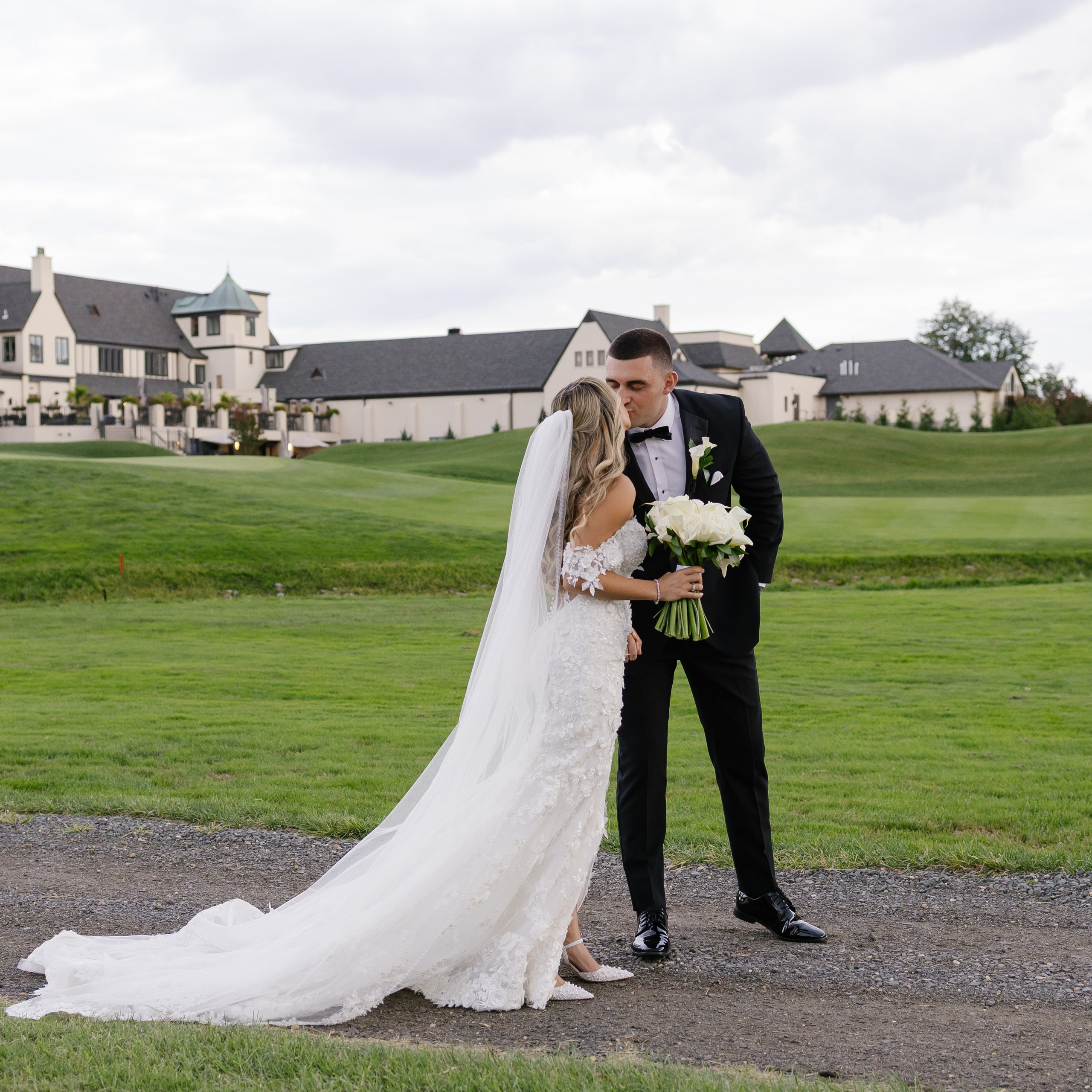 Claudie and Philip. Wedding Photo & Video