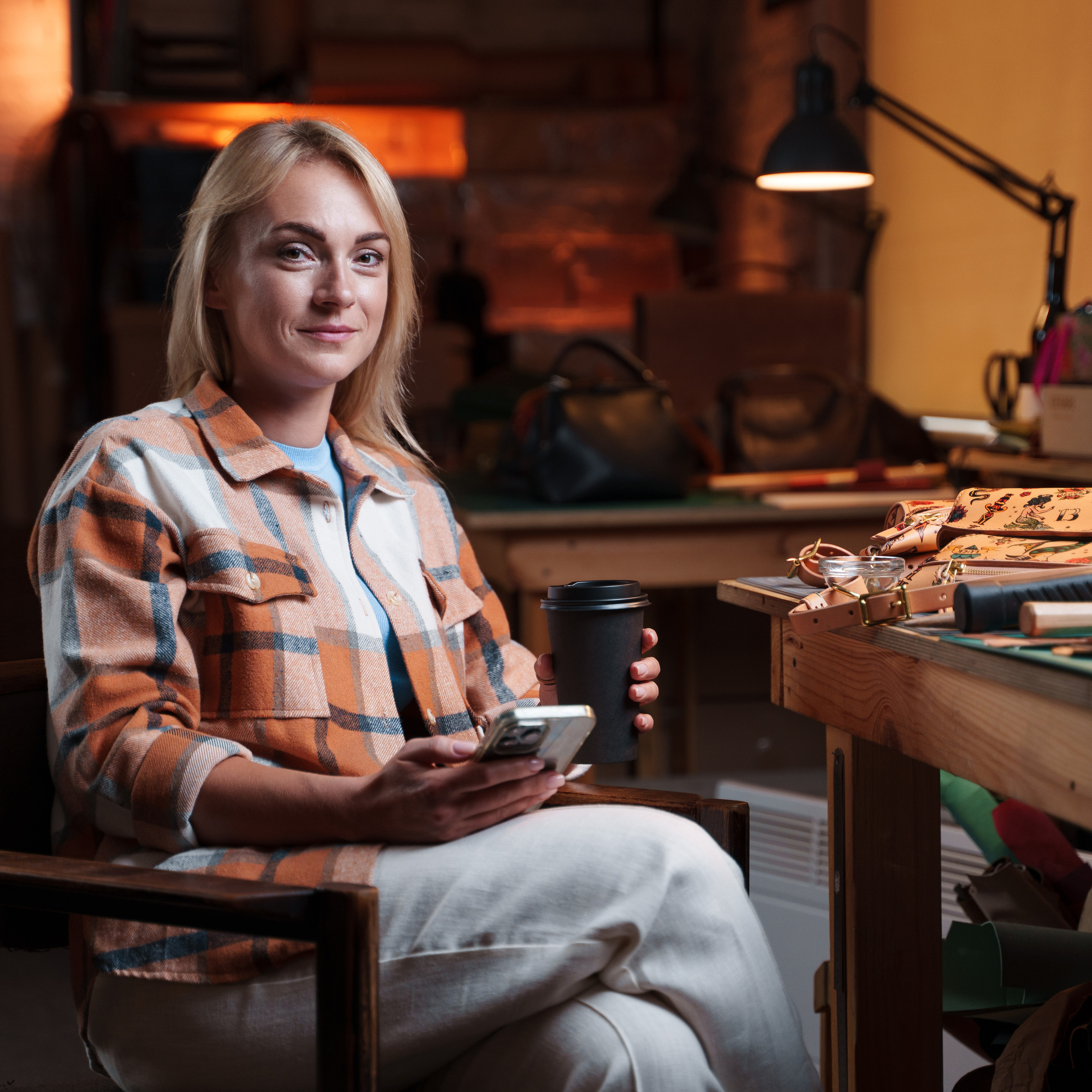 Photos of the craftsman in the leather workshop. Dmitrii Shmatov — High-End Portrait & Fashion Photographer in Milan