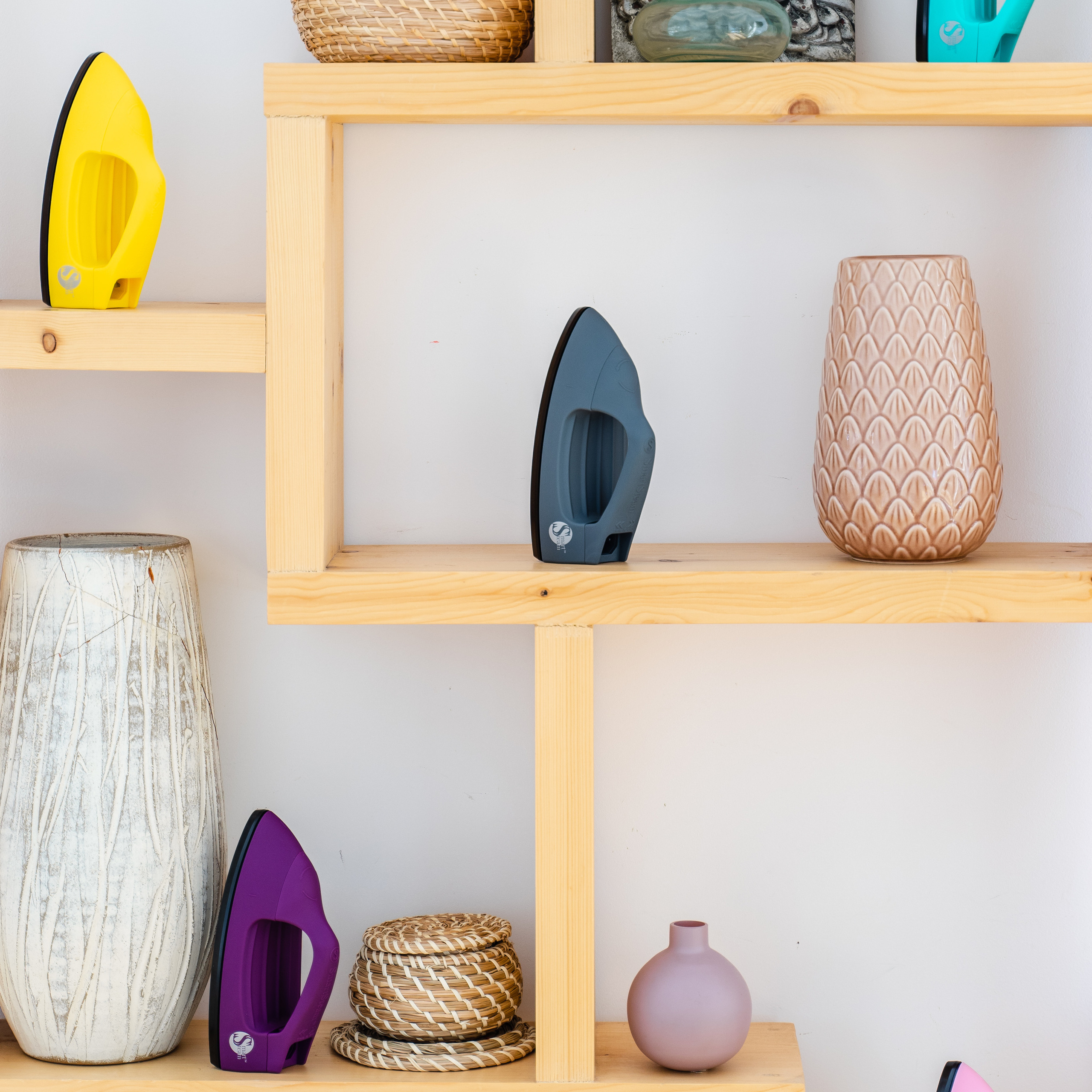 Subject photography for marketplaces and Amazon. Dmitrii Shmatov — High-End Portrait & Fashion Photographer in Milan