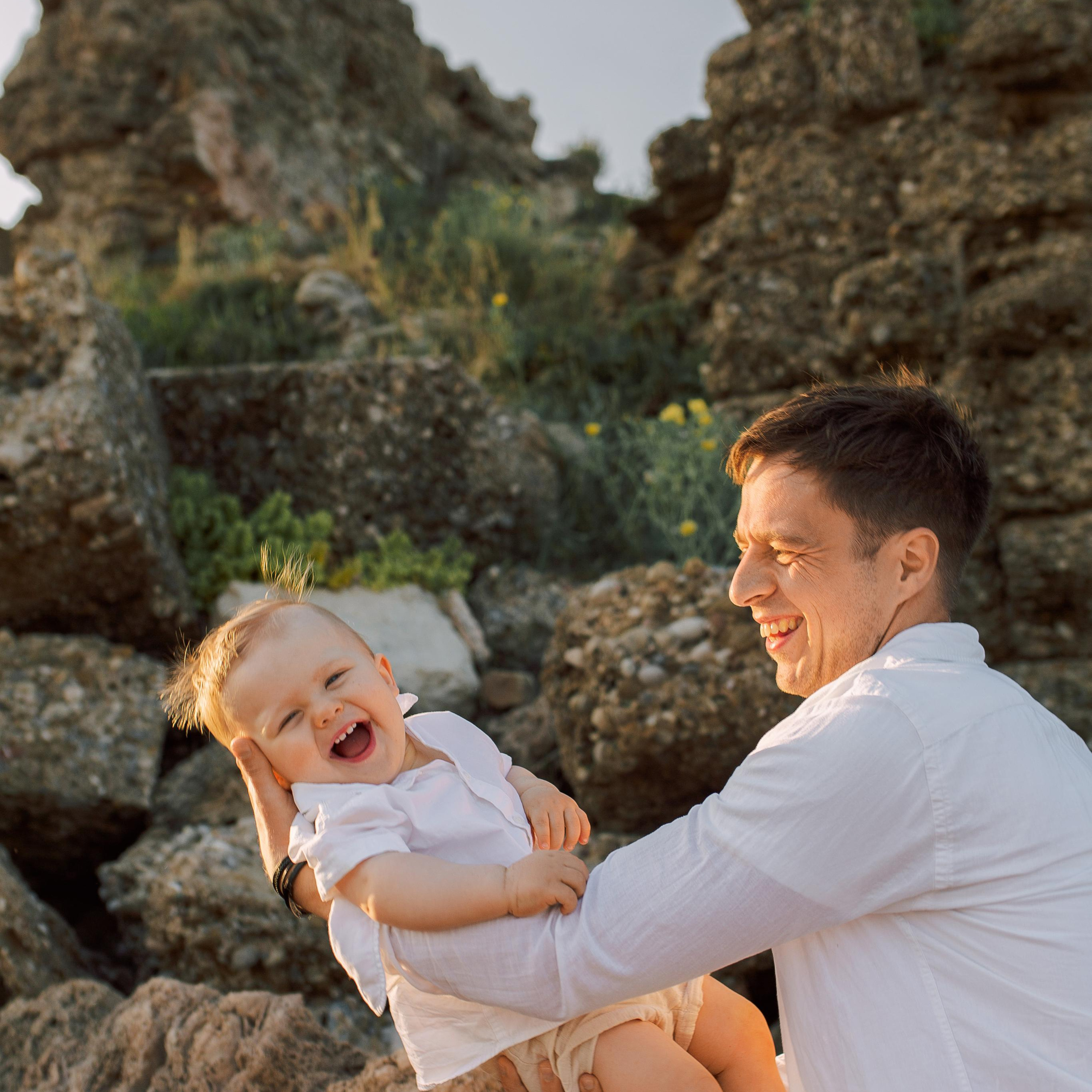 .Пляж. Закат.Семейная фотосессия на пляже в Сиде на закате. Алсу Девели. Фотограф в Алании в Турции, Аланья, Сиде, Белек, Анталия, Кемер, Конаклы, Окурджалар. Фотосъемки в Алании. Фотосессия в Алания