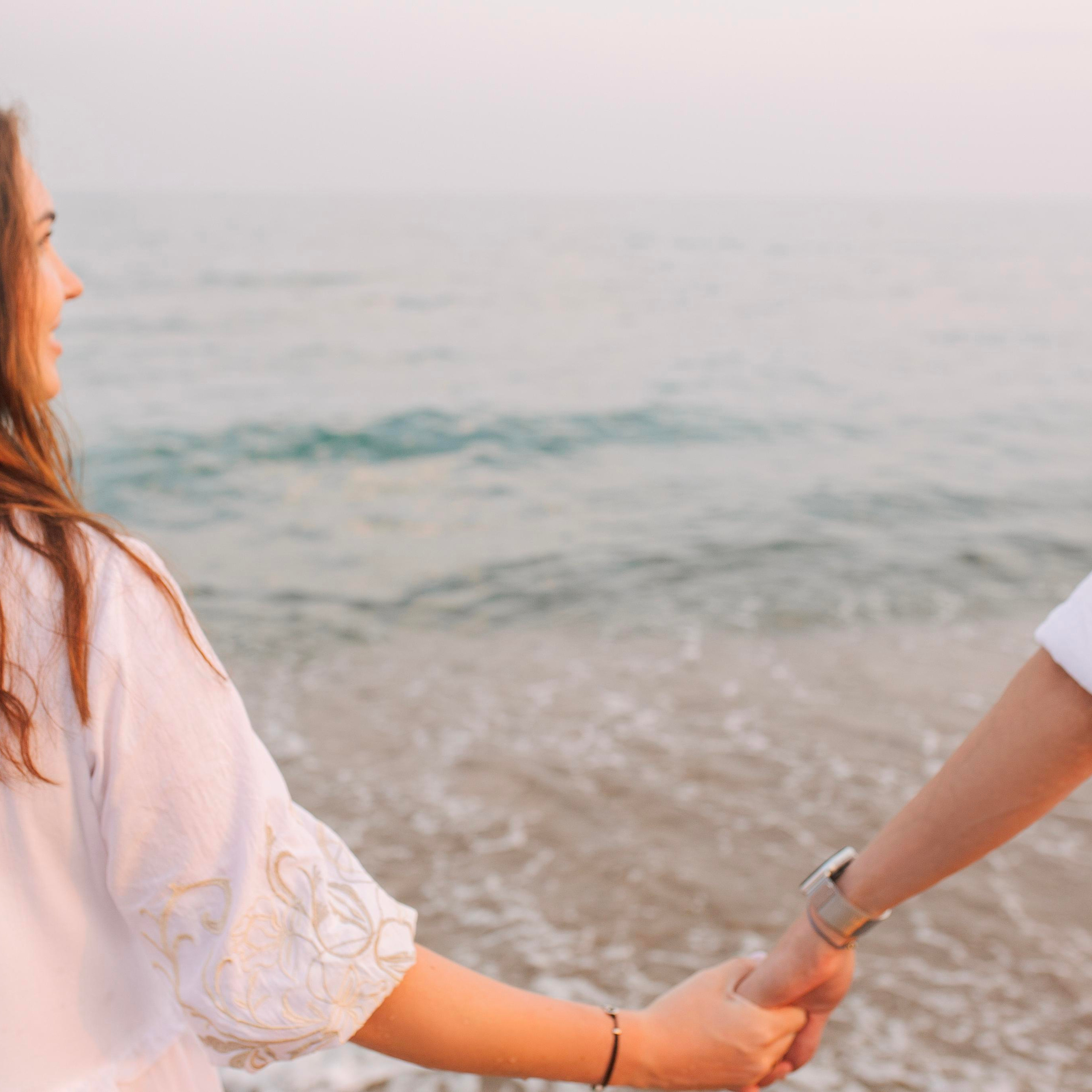 Семейная фотосессия на пляже в Анталии. Алсу Девели. Фотограф в Алании в Турции, Аланья, Сиде, Белек, Анталия, Кемер, Конаклы, Окурджалар. Фотосъемки в Алании. Фотосессия в Алания