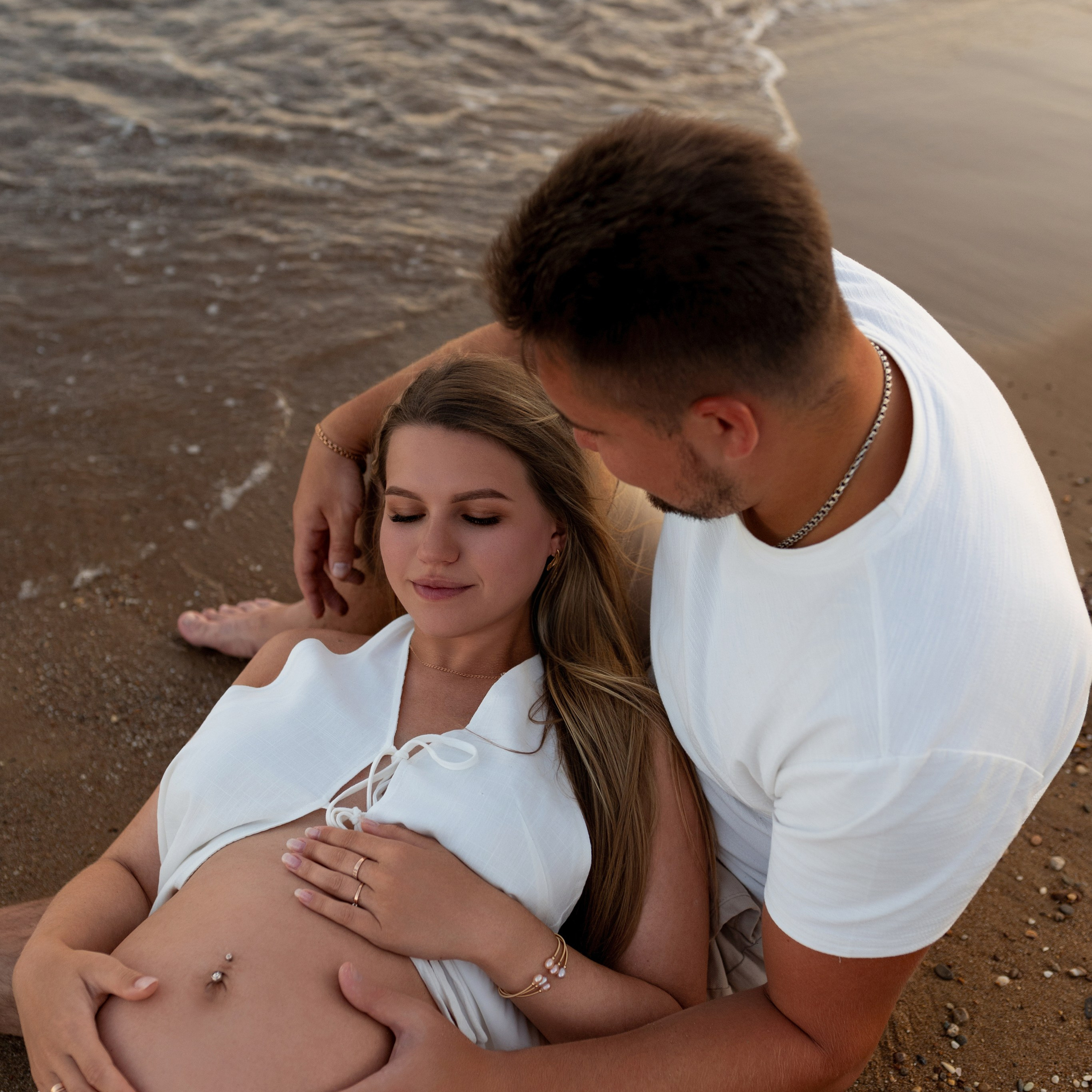 Фотосессия для беременных на закате в Сиде. Professional Photographer in Alanya, Side, Belek, Antalya. Turkiye