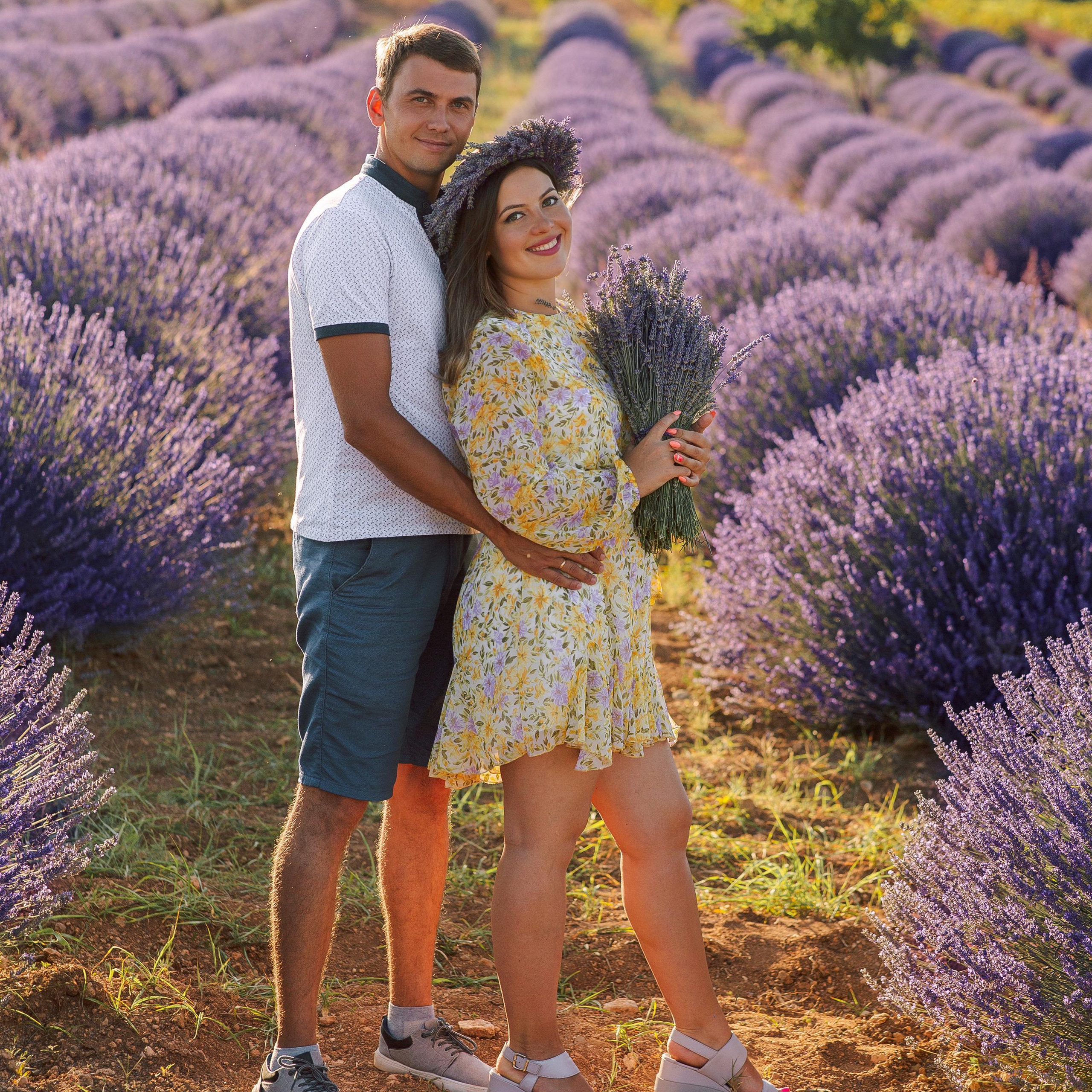 Love Story на лавандовых полях. Алсу Девели. Фотограф в Алании в Турции, Аланья, Сиде, Белек, Анталия, Кемер, Конаклы, Окурджалар. Фотосъемки в Алании. Фотосессия в Алания