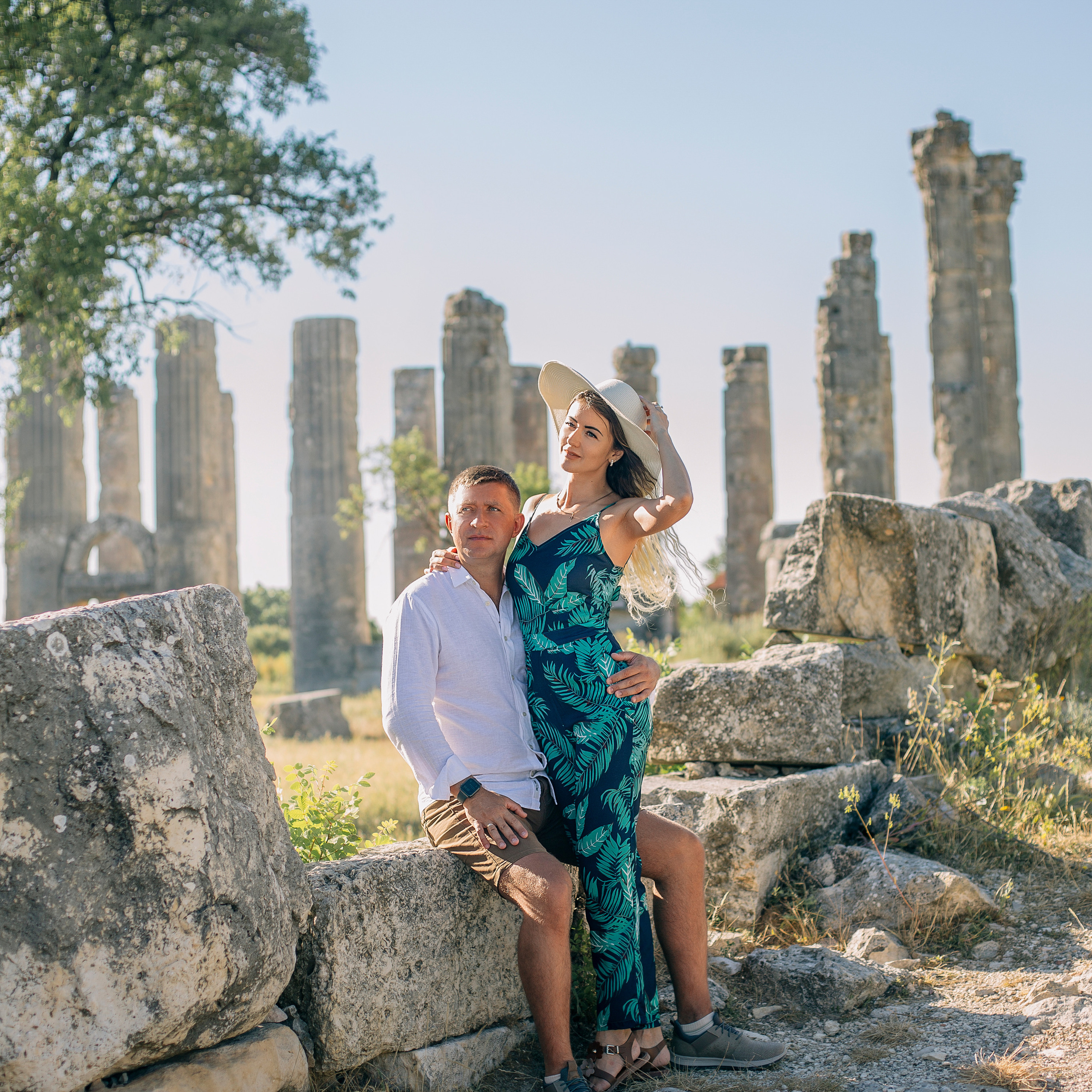 Фотосессия для пары в Мерсин. Алсу Девели. Фотограф в Алании в Турции, Аланья, Сиде, Белек, Анталия, Кемер, Конаклы, Окурджалар. Фотосъемки в Алании. Фотосессия в Алания