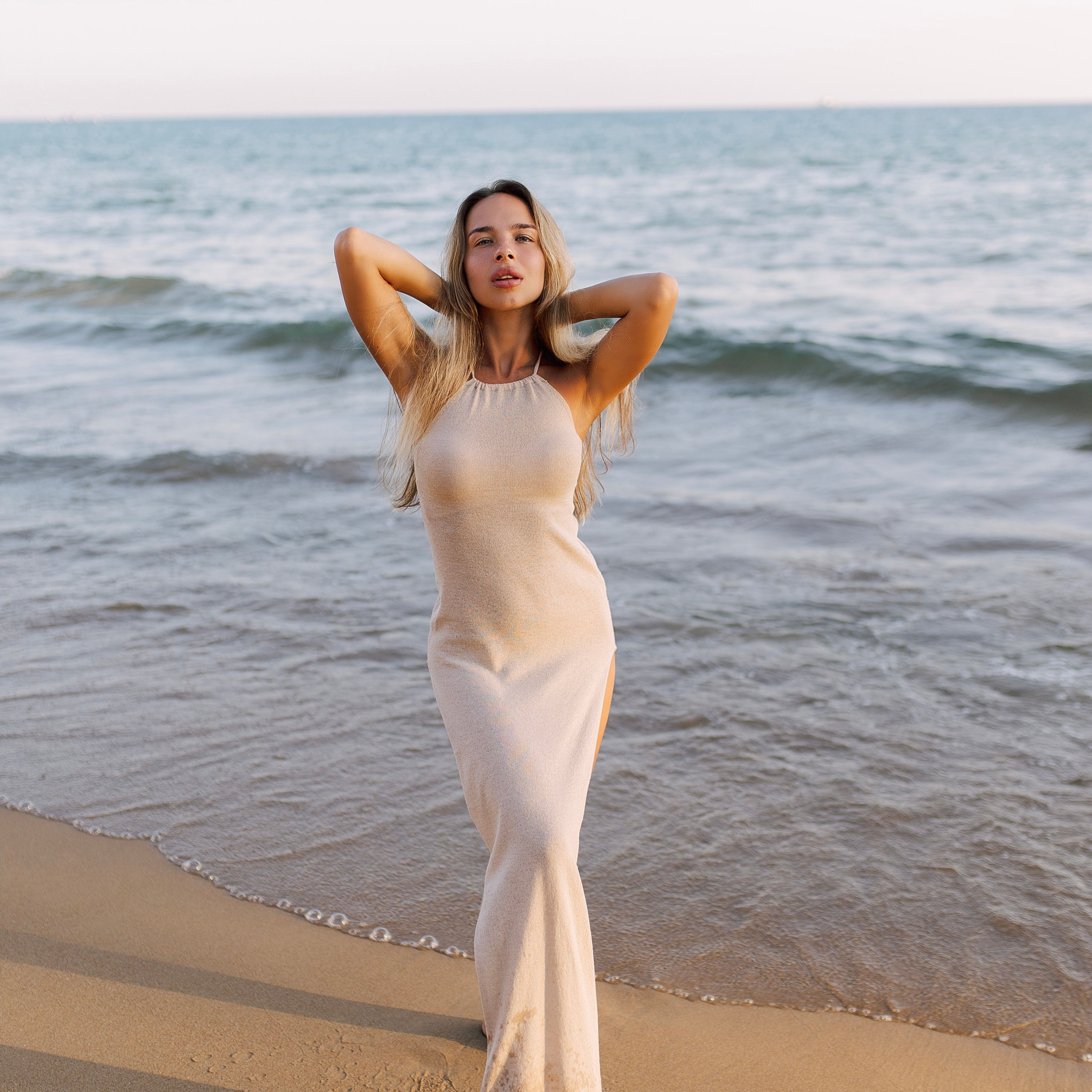 Закат. Индивидуальная фотосессия на пляже в Сиде. Алсу Девели. Фотограф в Алании в Турции, Аланья, Сиде, Белек, Анталия, Кемер, Конаклы, Окурджалар. Фотосъемки в Алании. Фотосессия в Алания