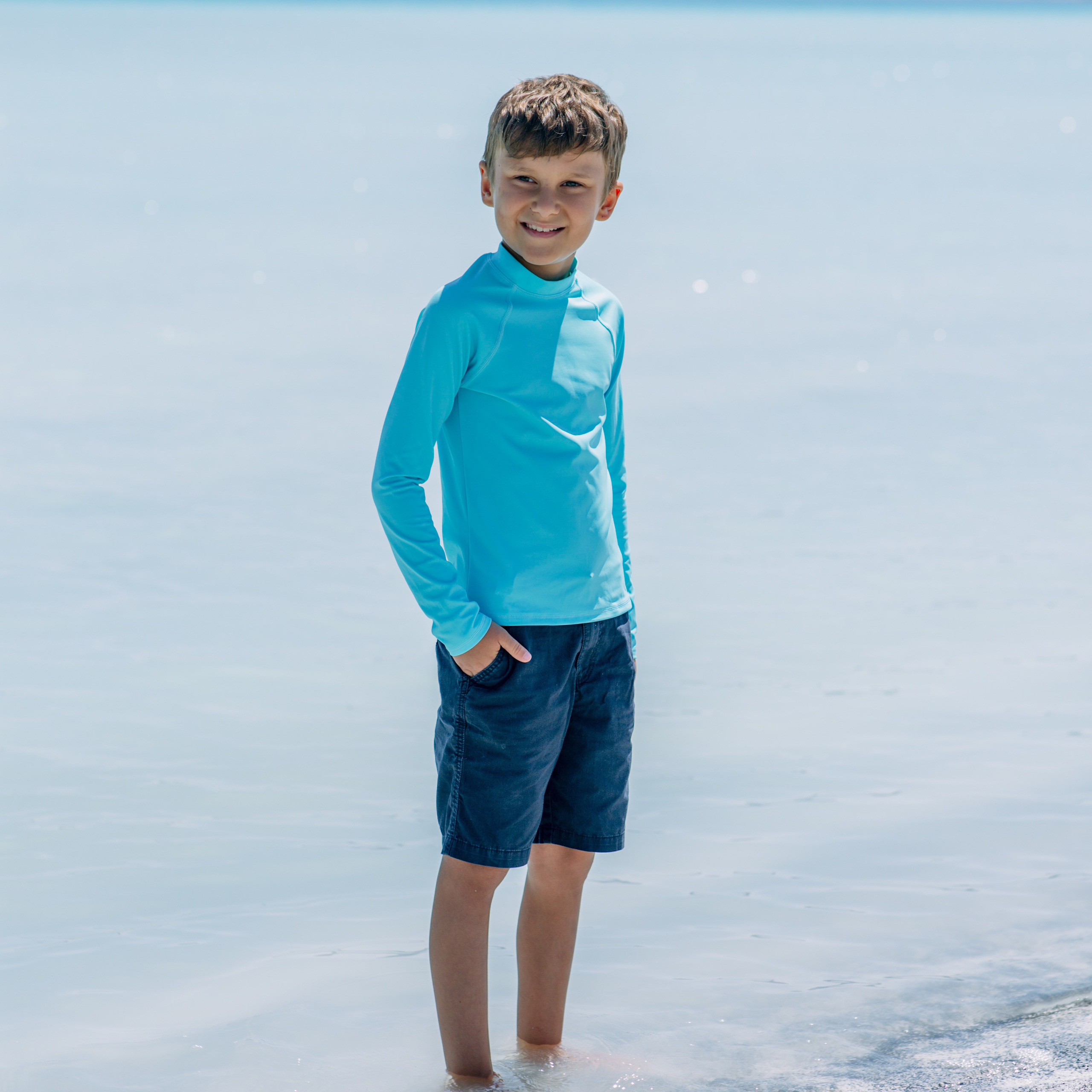 Family shooting at Salda Lake. Alsu Develi, Photographer in Turkey, Alanya, Side, Belek, Antalya, Kemer, Turkiye. Photoshooting in Alanya. Photosession in Belek, Side