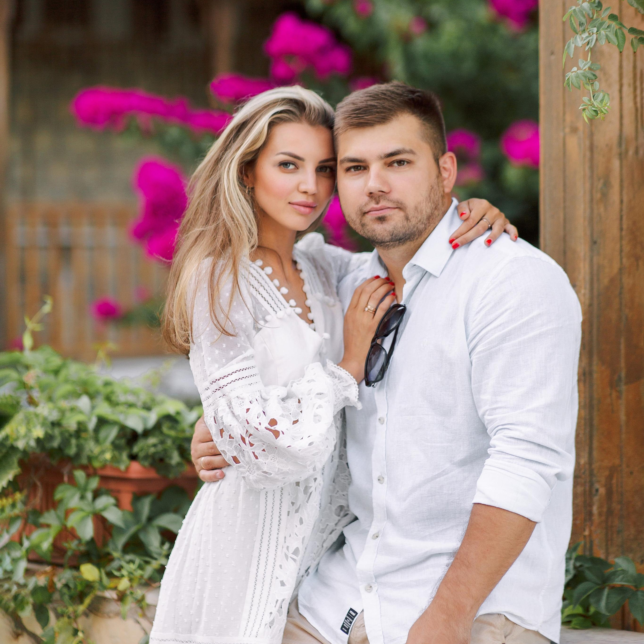 Couple photo shoot in the ancient city of Side. Alsu Develi, Photographer in Turkey, Alanya, Side, Belek, Antalya, Kemer, Turkiye. Photoshooting in Alanya. Photosession in Belek, Side