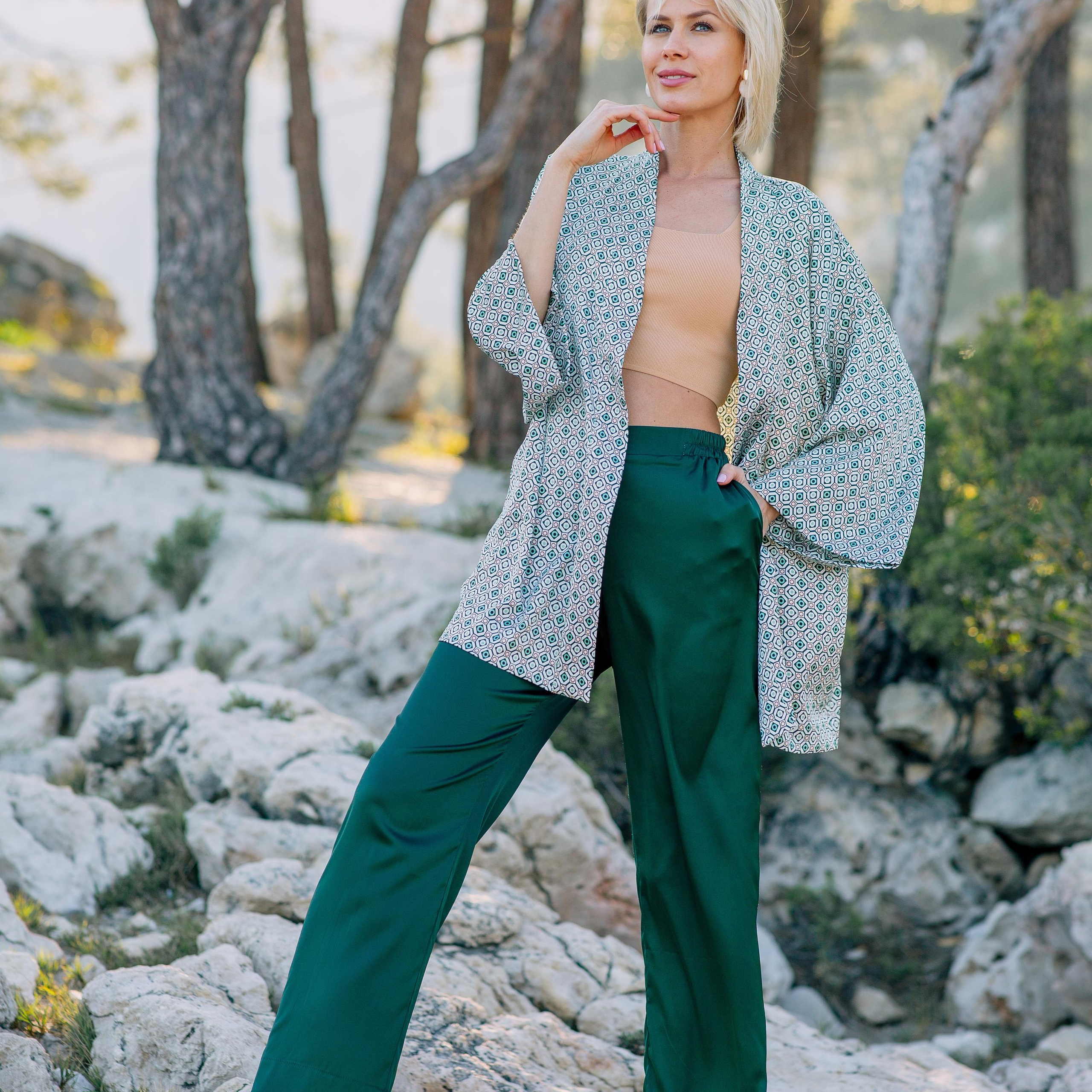 Individual photo shoot on the beach. Alsu Develi, Photographer in Turkey, Alanya, Side, Belek, Antalya, Kemer, Turkiye. Photoshooting in Alanya. Photosession in Belek, Side