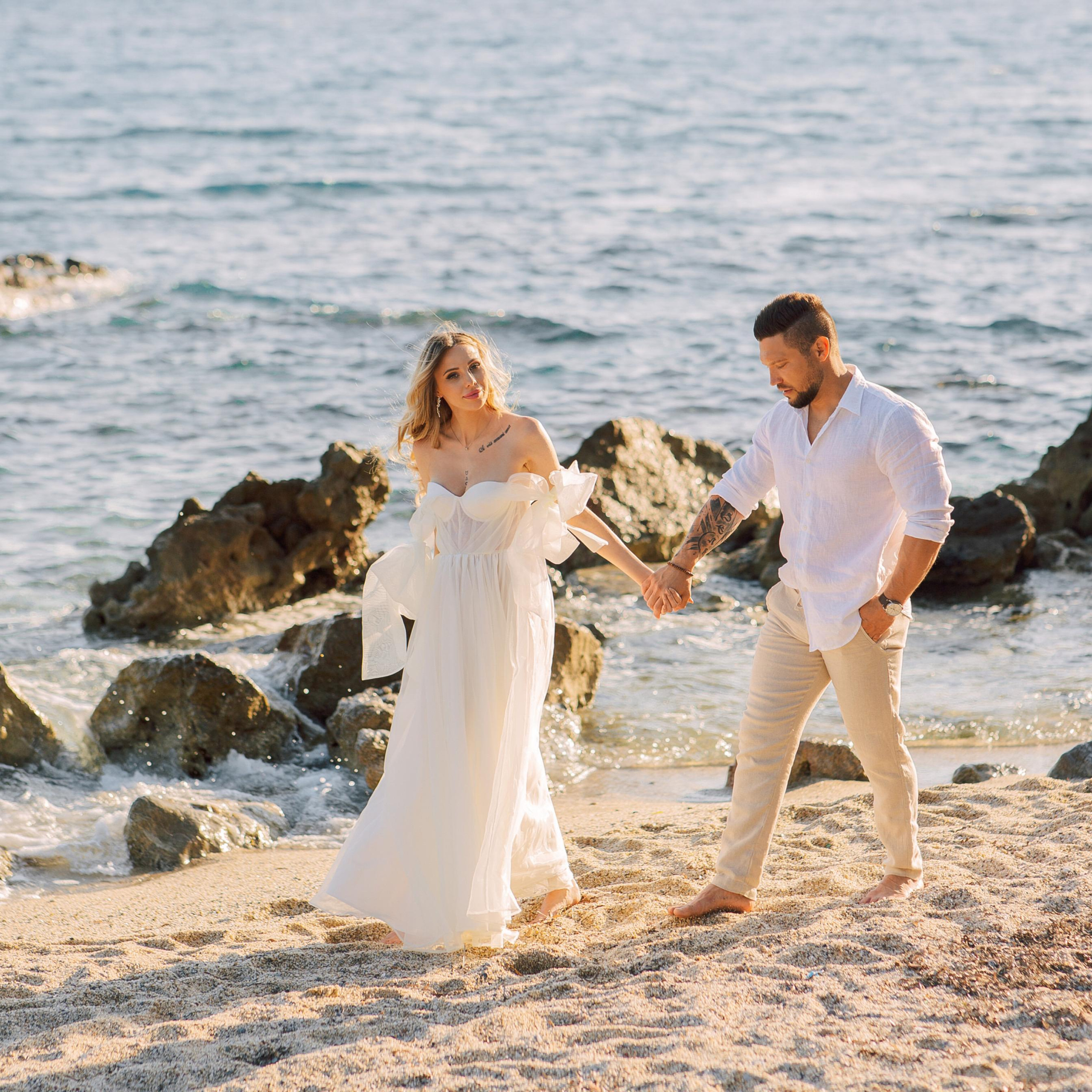 Свадебная фотосессия на пляже Клеопатры. Алсу Девели. Фотограф в Алании в Турции, Аланья, Сиде, Белек, Анталия, Кемер, Конаклы, Окурджалар. Фотосъемки в Алании. Фотосессия в Алания
