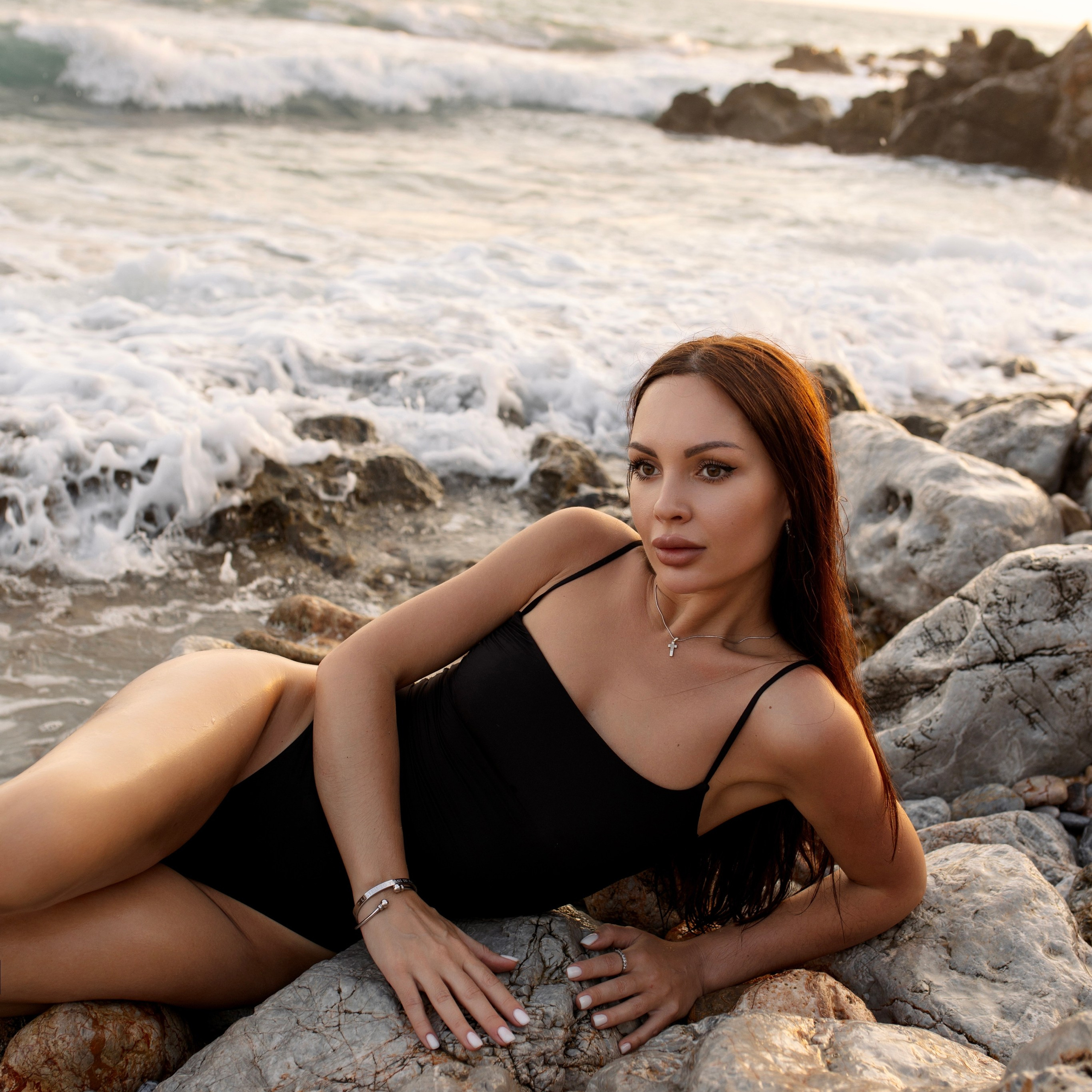 Закат. Пляж. Закатная съемка на пляже Клеопатры. Аланья. Alsu Develi, Photographer in Turkey, Alanya, Side, Belek, Antalya, Kemer, Turkiye. Photoshooting in Alanya. Photosession in Belek, Side