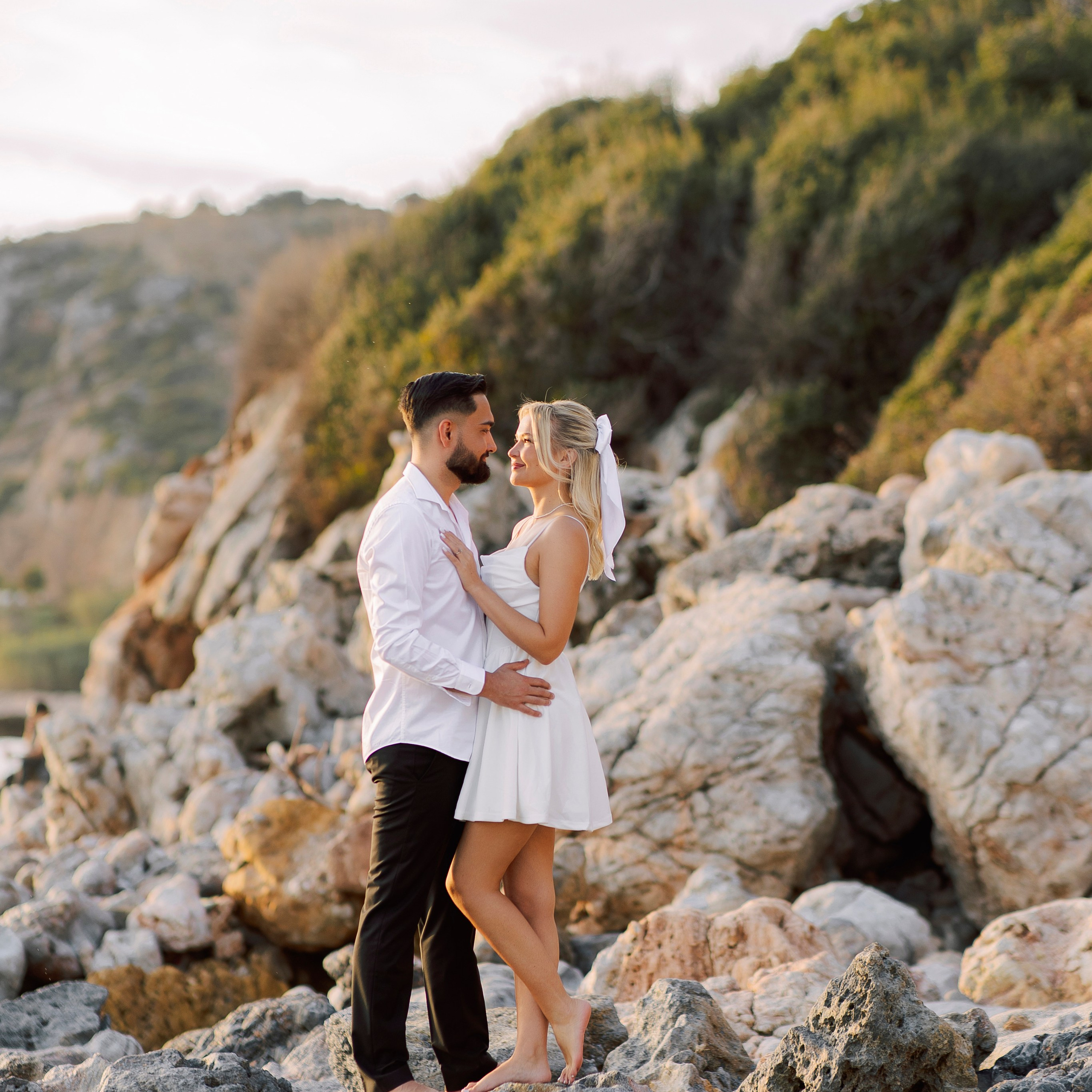 Фотосессия на пляже для пар. Алсу Девели. Фотограф в Алании в Турции, Аланья, Сиде, Белек, Анталия, Кемер, Конаклы, Окурджалар. Фотосъемки в Алании. Фотосессия в Алания