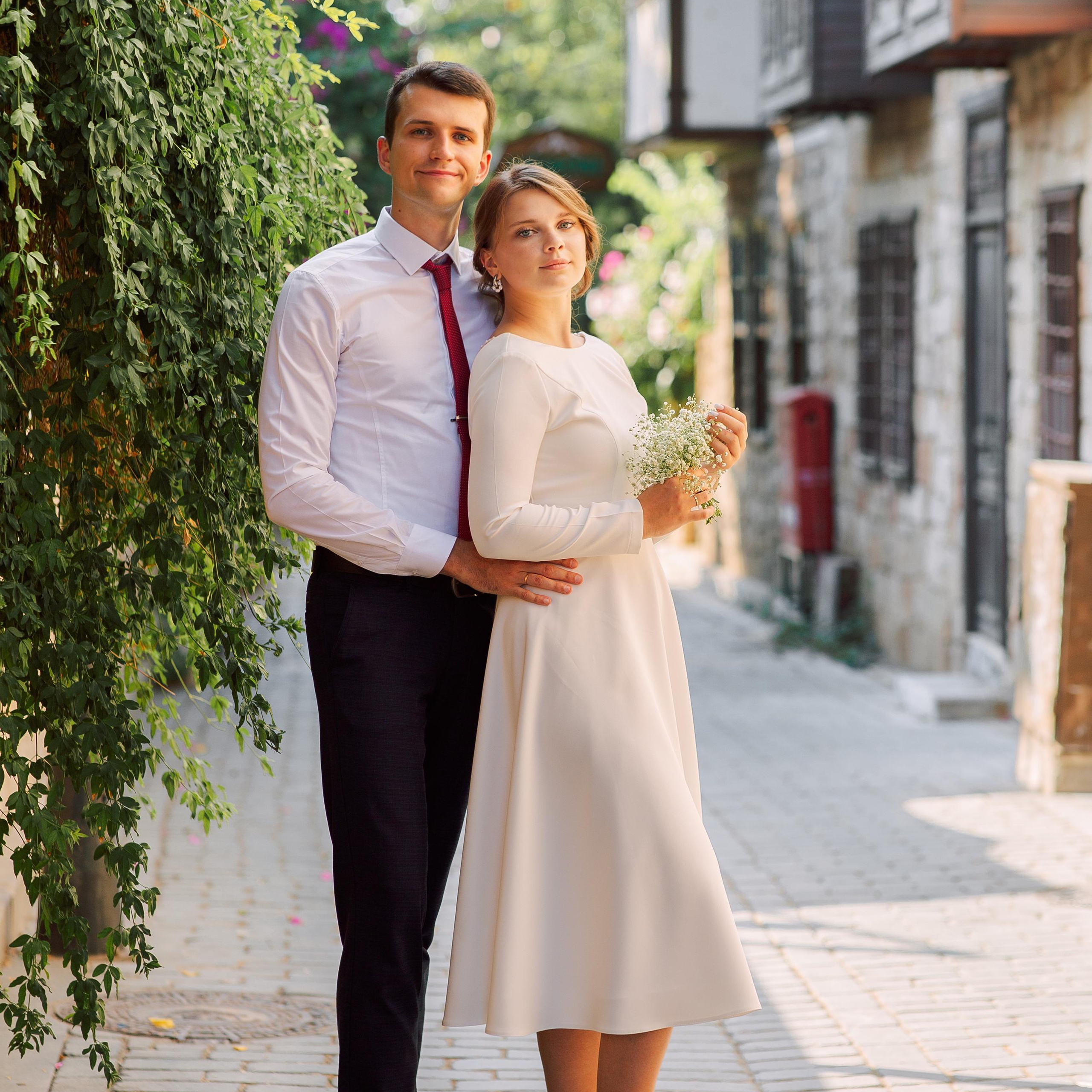 Wedding photo session in Kaleici, Antalya. Alsu Develi, Photographer in Turkey, Alanya, Side, Belek, Antalya, Kemer, Turkiye. Photoshooting in Alanya. Photosession in Belek, Side