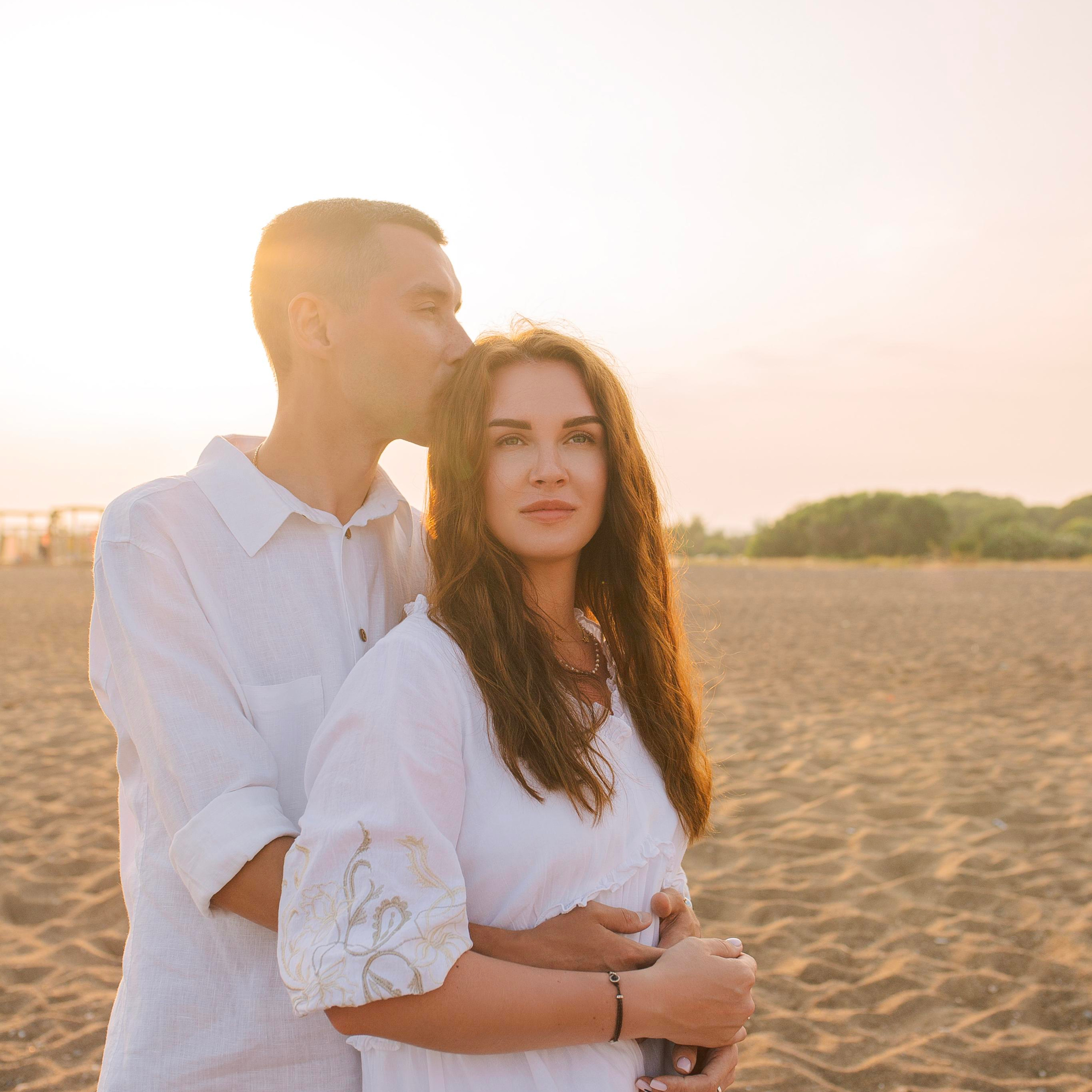 Семейная фотосессия на пляже в Анталии. Алсу Девели. Фотограф в Алании в Турции, Аланья, Сиде, Белек, Анталия, Кемер, Конаклы, Окурджалар. Фотосъемки в Алании. Фотосессия в Алания