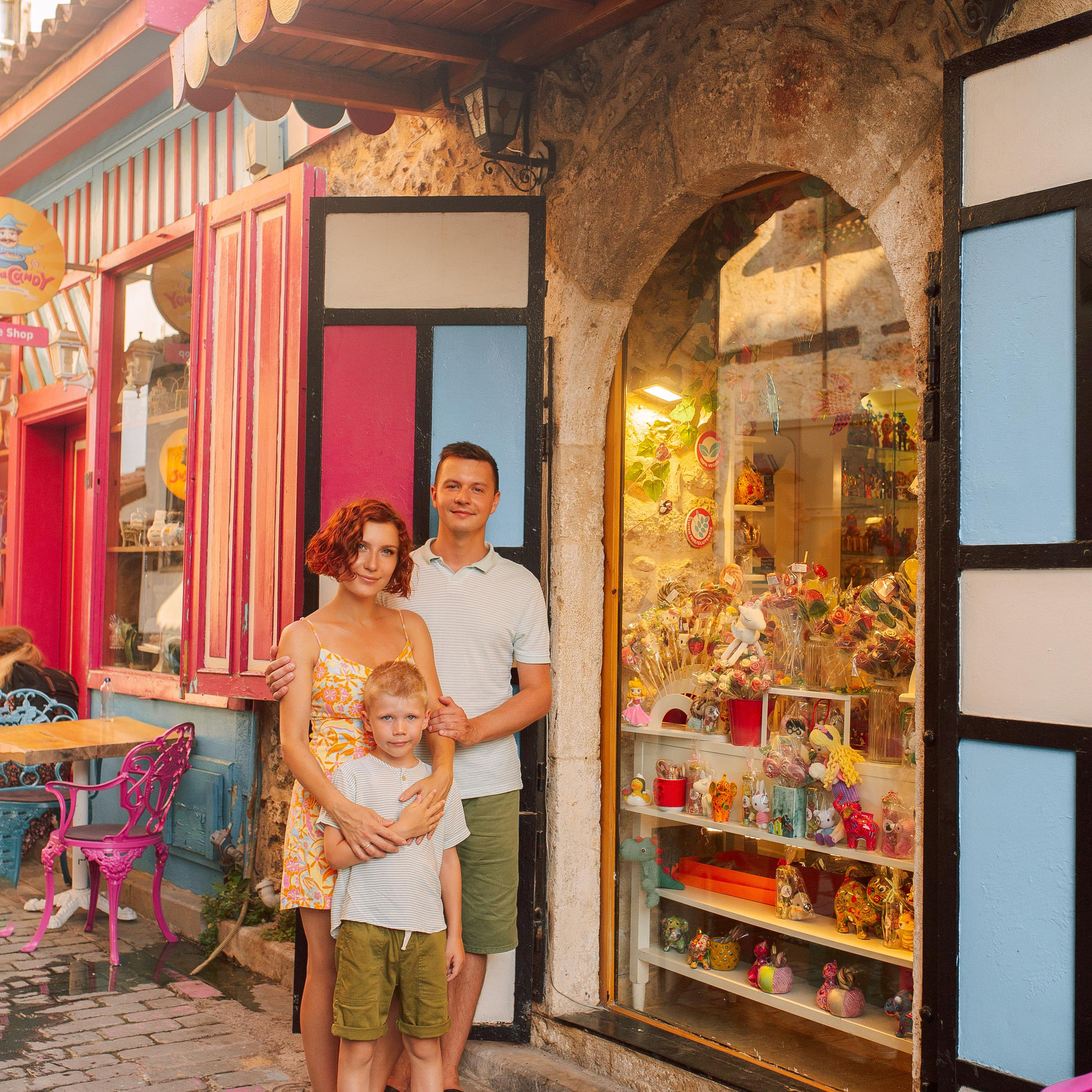 Семейная фотосессия в Анталии  Калеичи. Алсу Девели. Фотограф в Алании в Турции, Аланья, Сиде, Белек, Анталия, Кемер, Конаклы, Окурджалар. Фотосъемки в Алании. Фотосессия в Алания