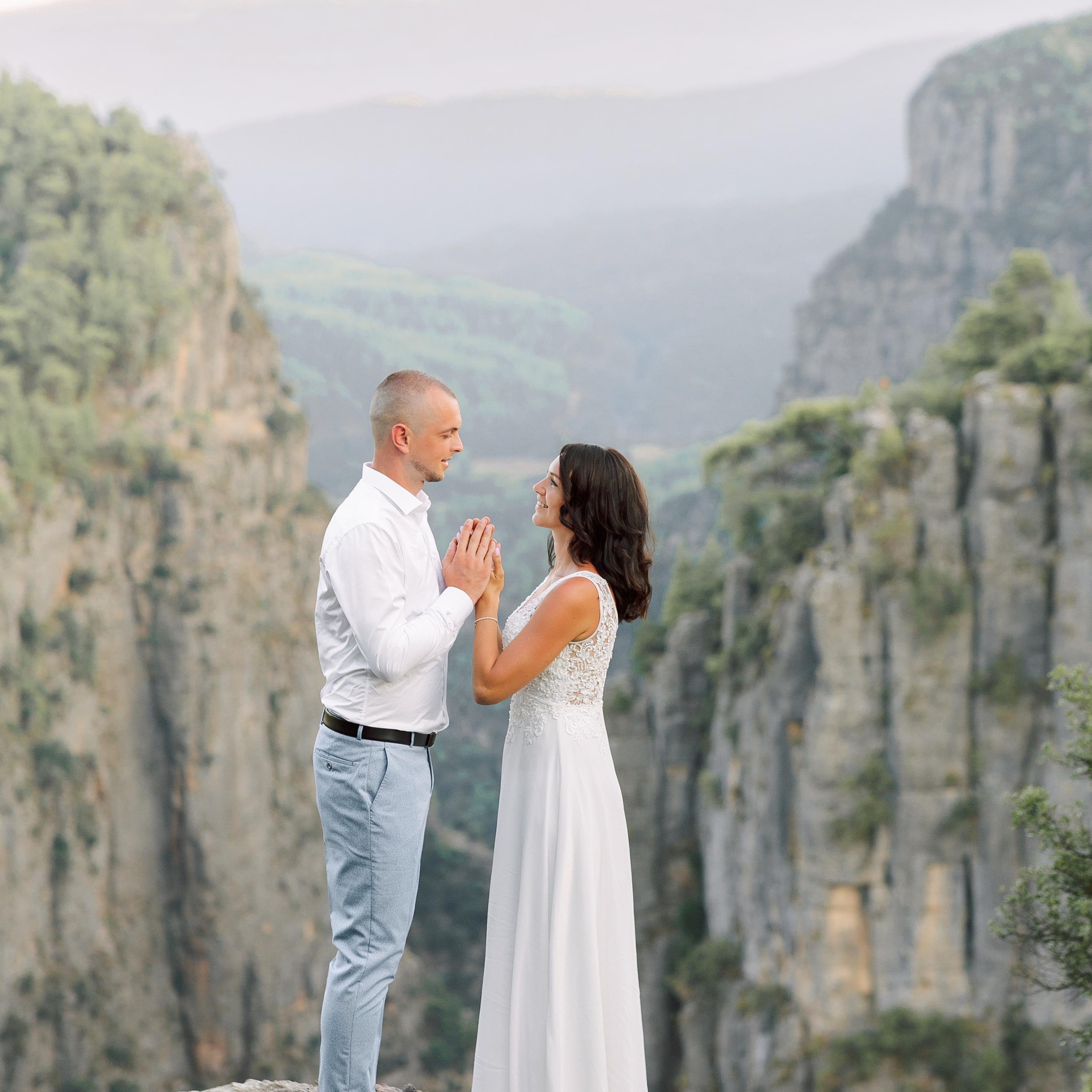 Парная фотосессия у каньона. Алсу Девели. Фотограф в Алании в Турции, Аланья, Сиде, Белек, Анталия, Кемер, Конаклы, Окурджалар. Фотосъемки в Алании. Фотосессия в Алания