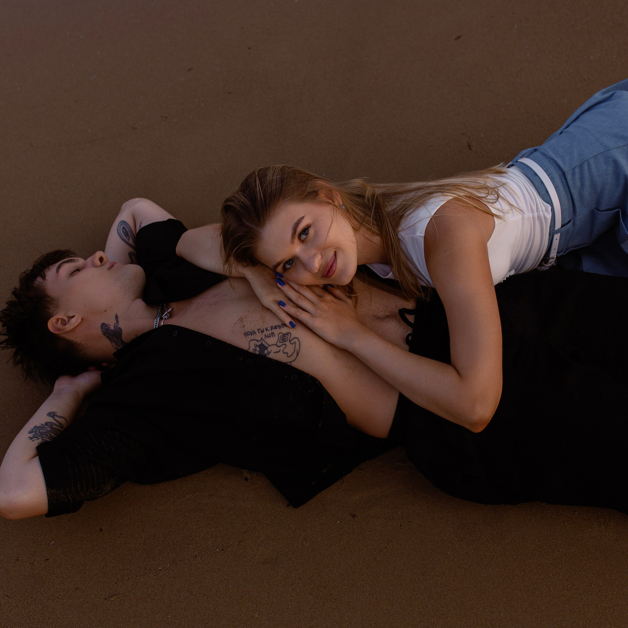 Закат. Love Story на пляже в Сиде на закате. Алсу Девели. Фотограф в Алании в Турции, Аланья, Сиде, Белек, Анталия, Кемер, Конаклы, Окурджалар. Фотосъемки в Алании. Фотосессия в Алания